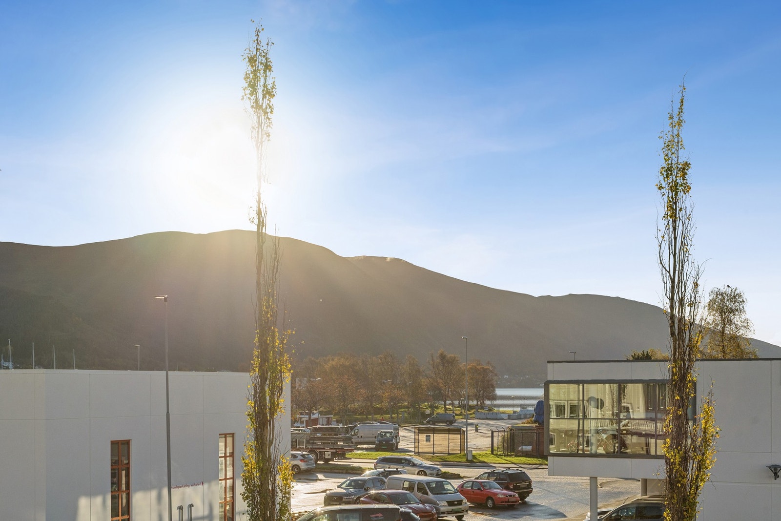 Utsikt sett fra terrassen. Galleribilde