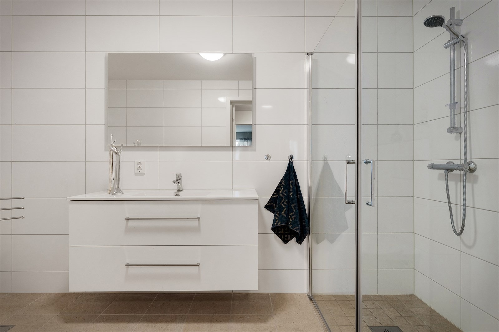 Romslig bad Galleribilde