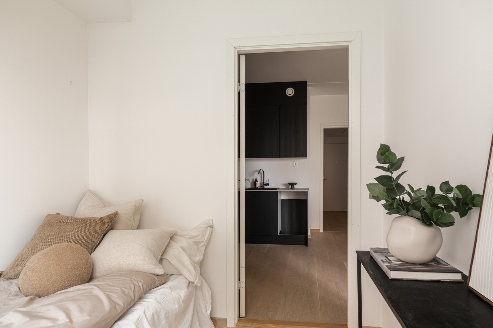 Det er balansert ventilasjon i leiligheten. Galleribilde