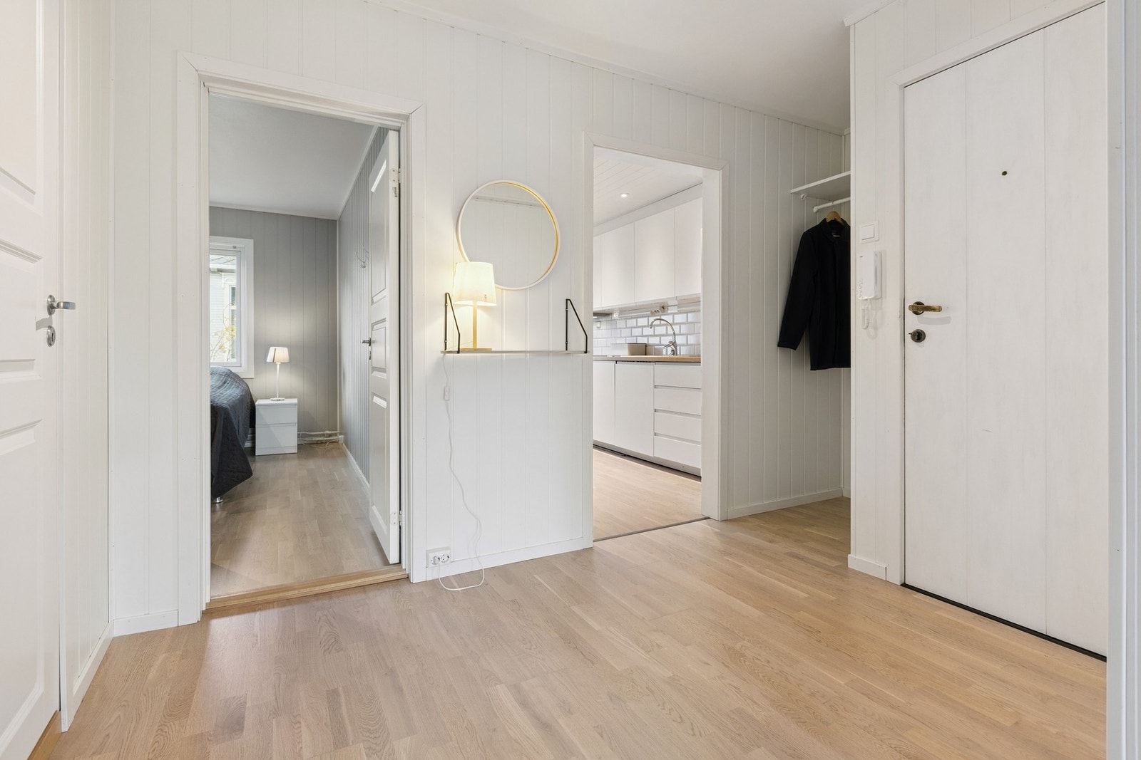 Entré med adkomst til alle rom. Galleribilde