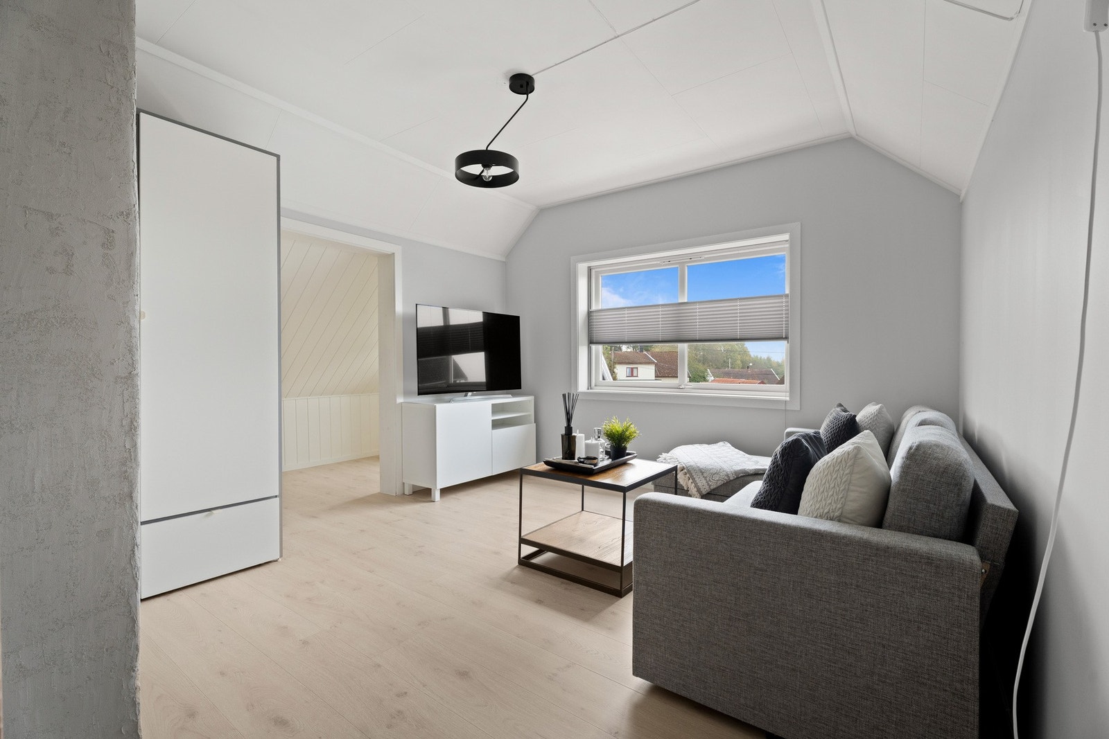 Soverom II - også dette rommet er av god størrelse Galleribilde