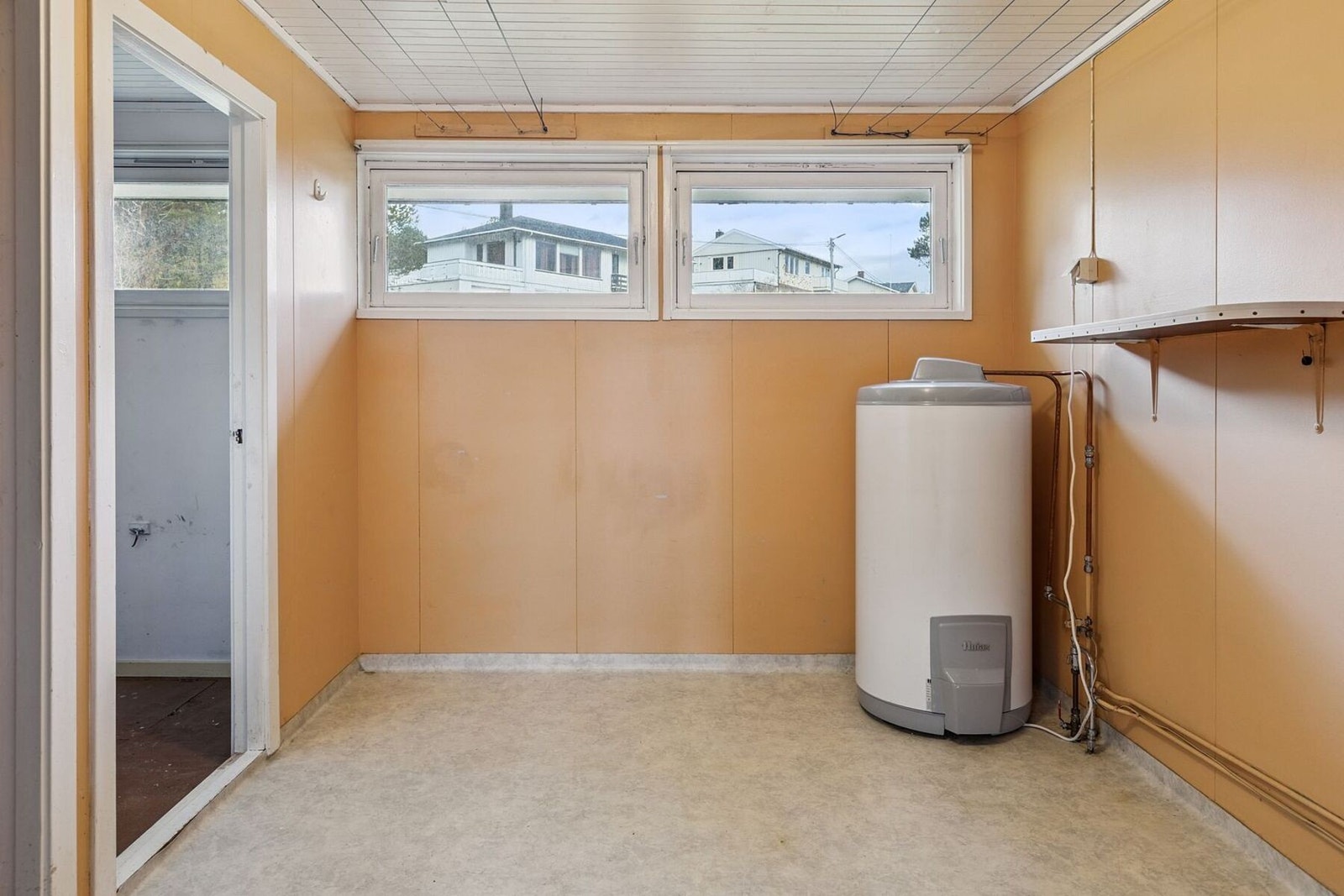 Vaskerom Galleribilde