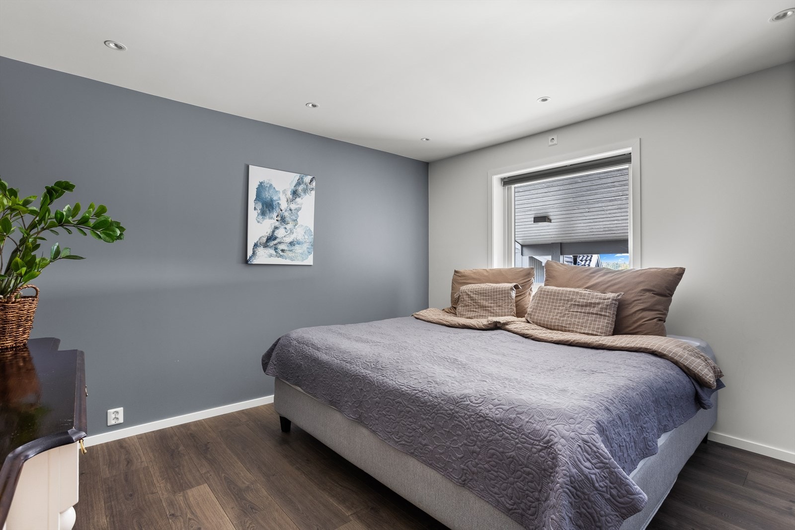 I første etasje finner man fire soverom av god størrelse. Galleribilde