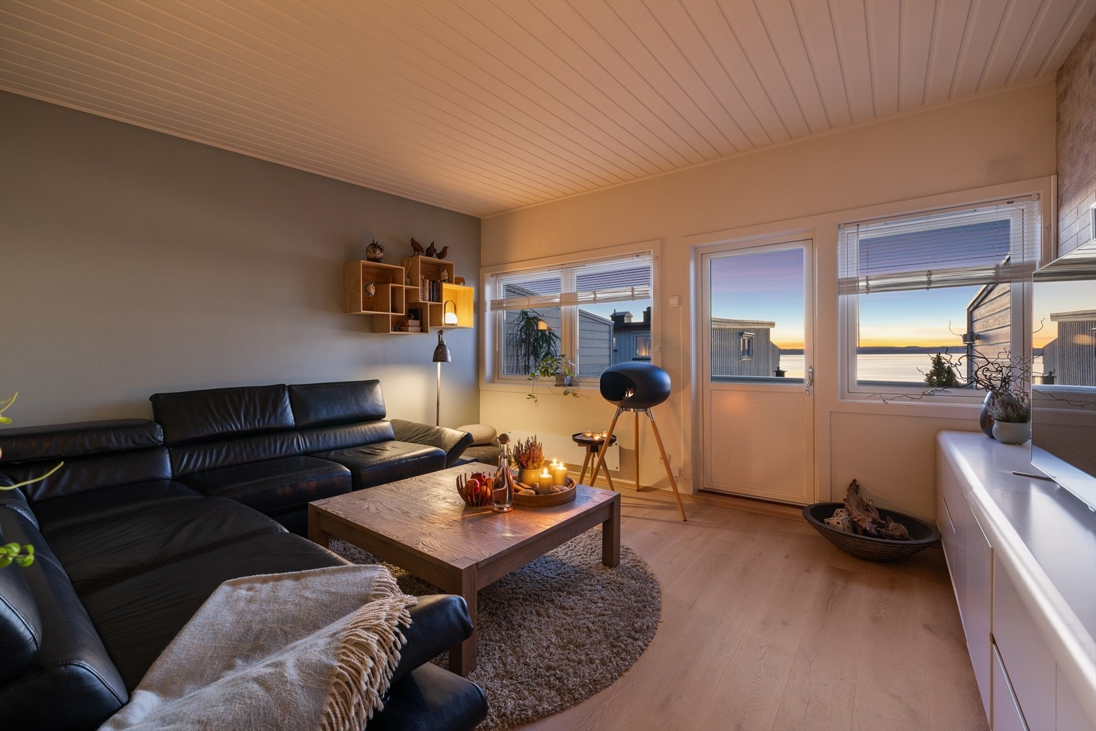 Stue i 2. etasje. Galleribilde