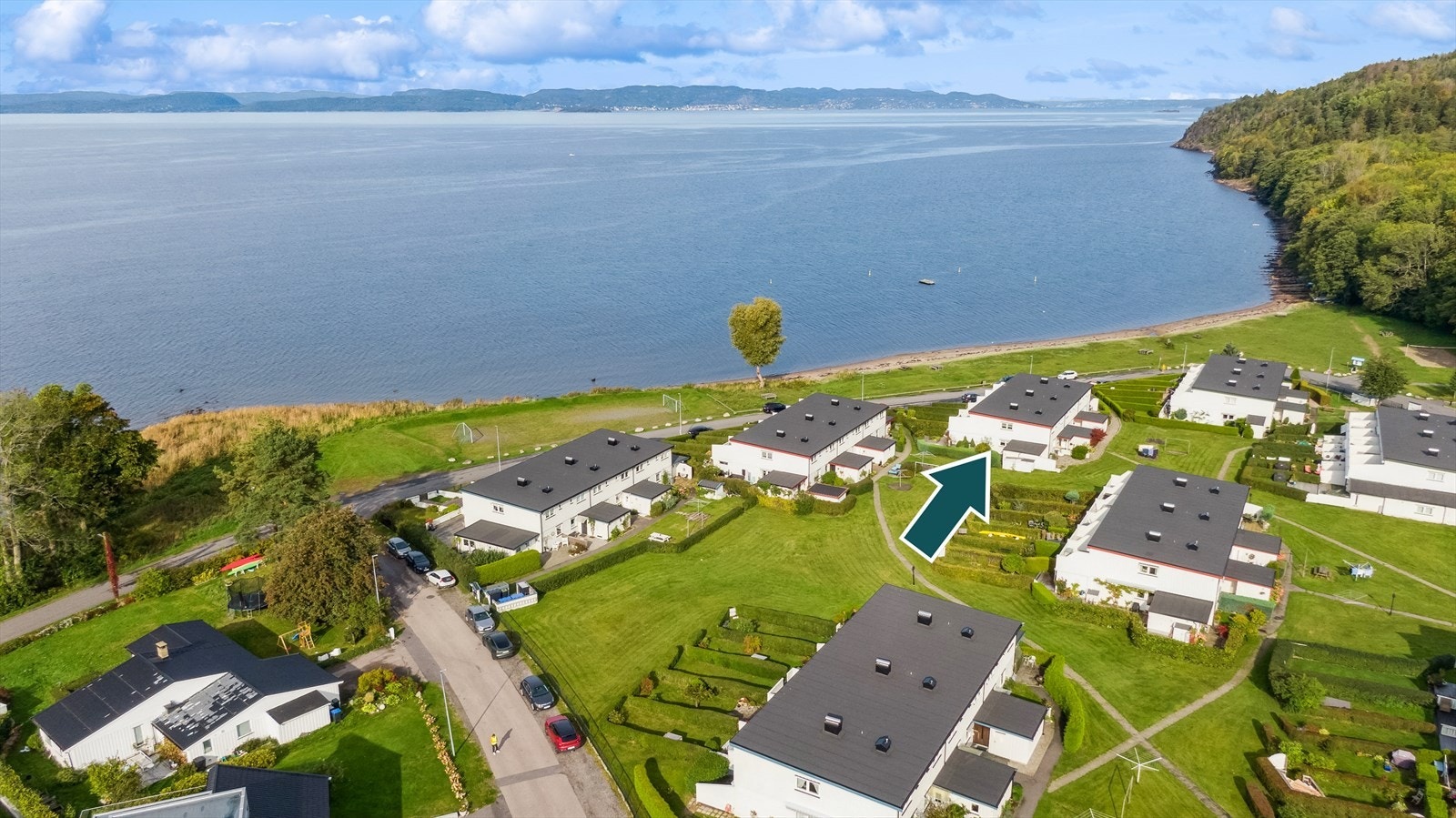 Stian Hagnes v/DNB eiendom har gleden å presenterer Refsnesstranda 27A. Galleribilde