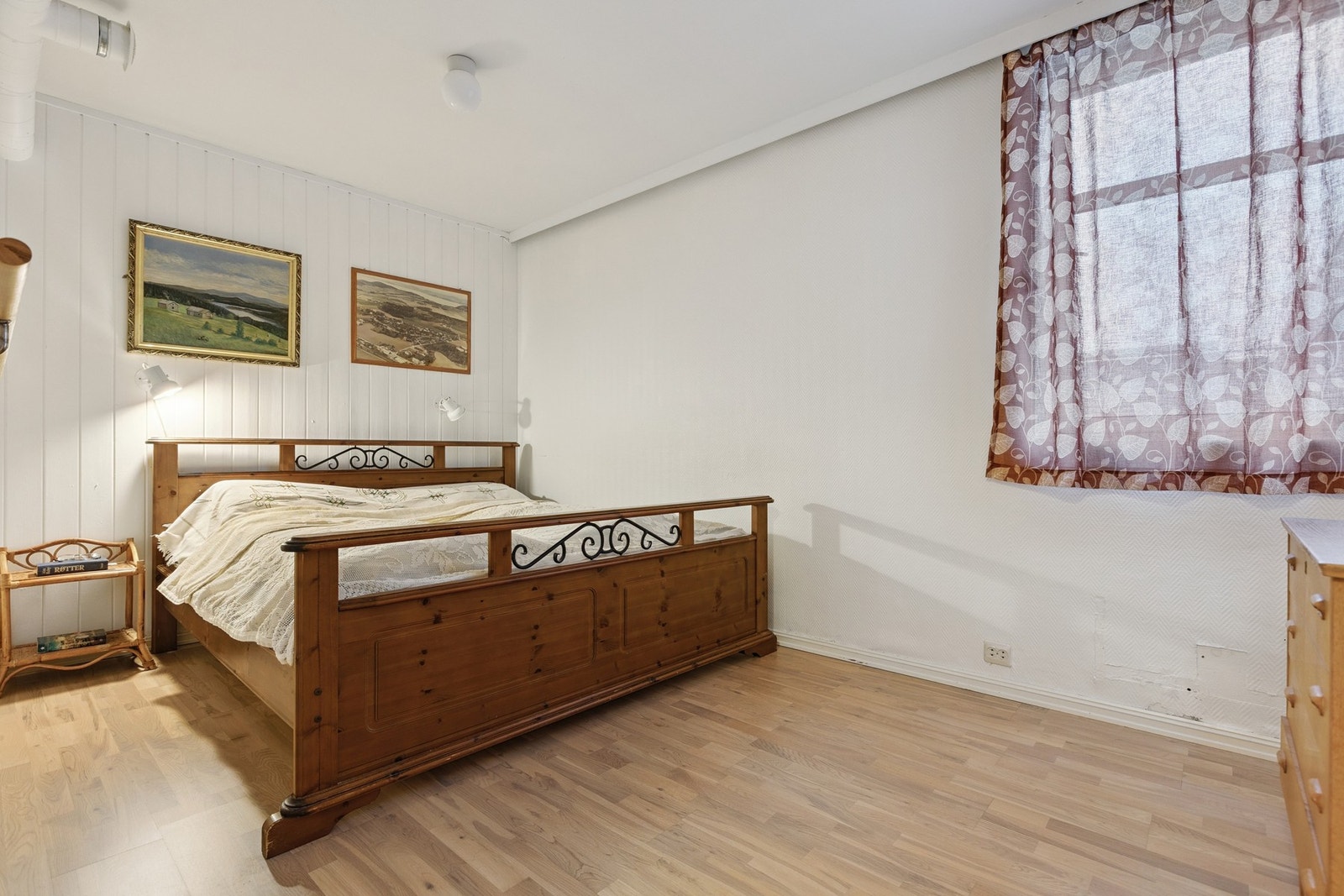 Lyst soverom på 11 kvm. Galleribilde