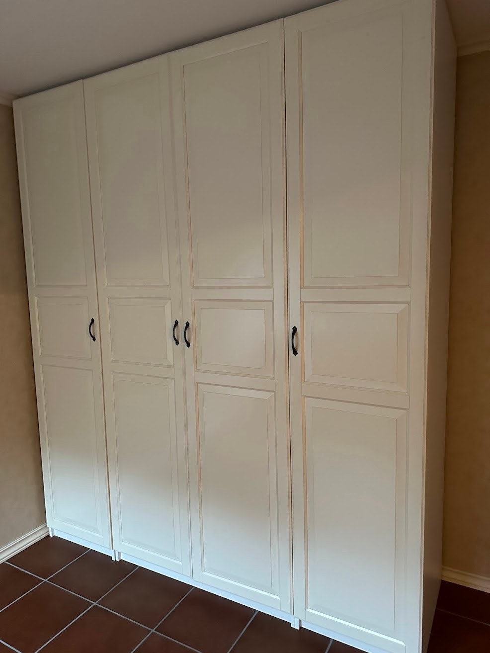 Godt med garderobeplass Galleribilde