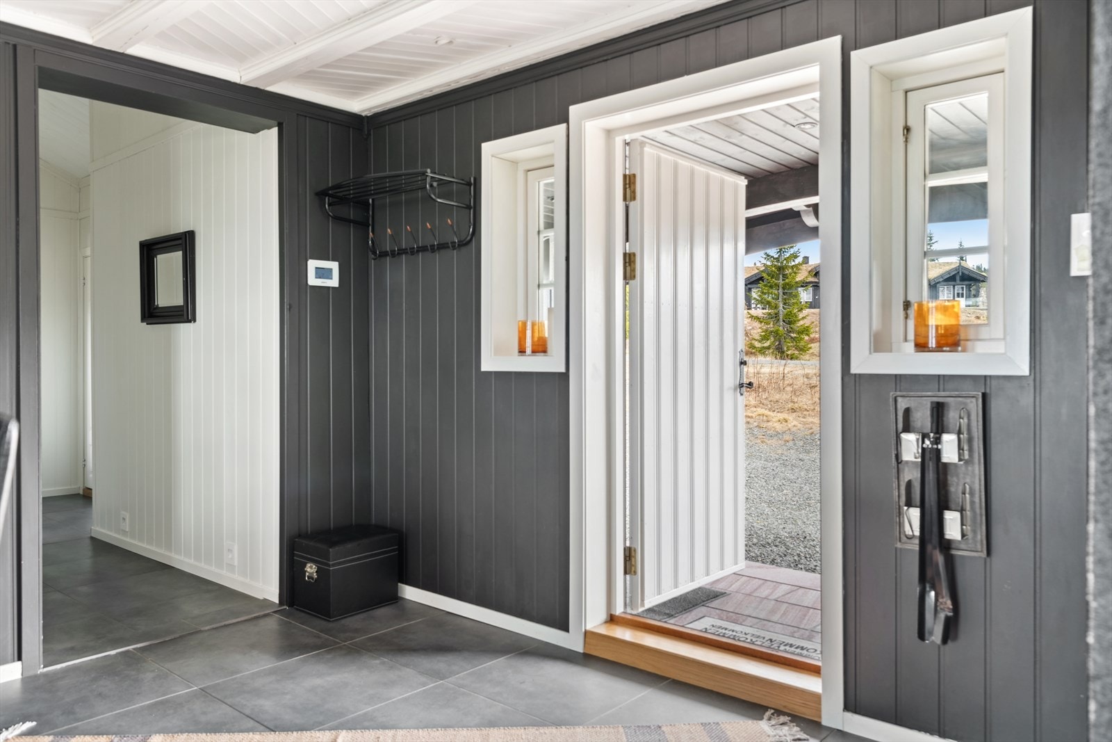 Entré og gang. Galleribilde