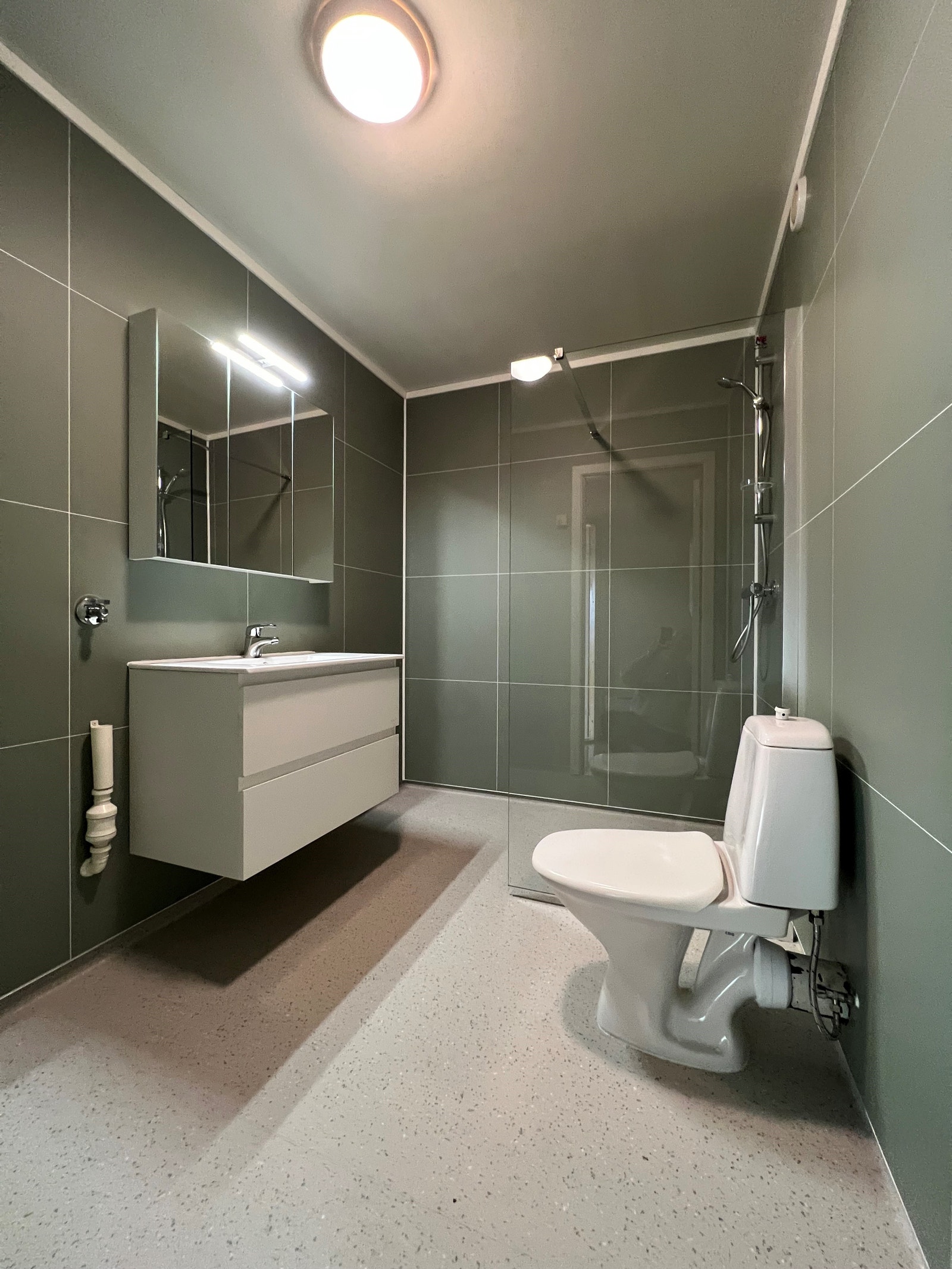 Nyoppusset bad Galleribilde