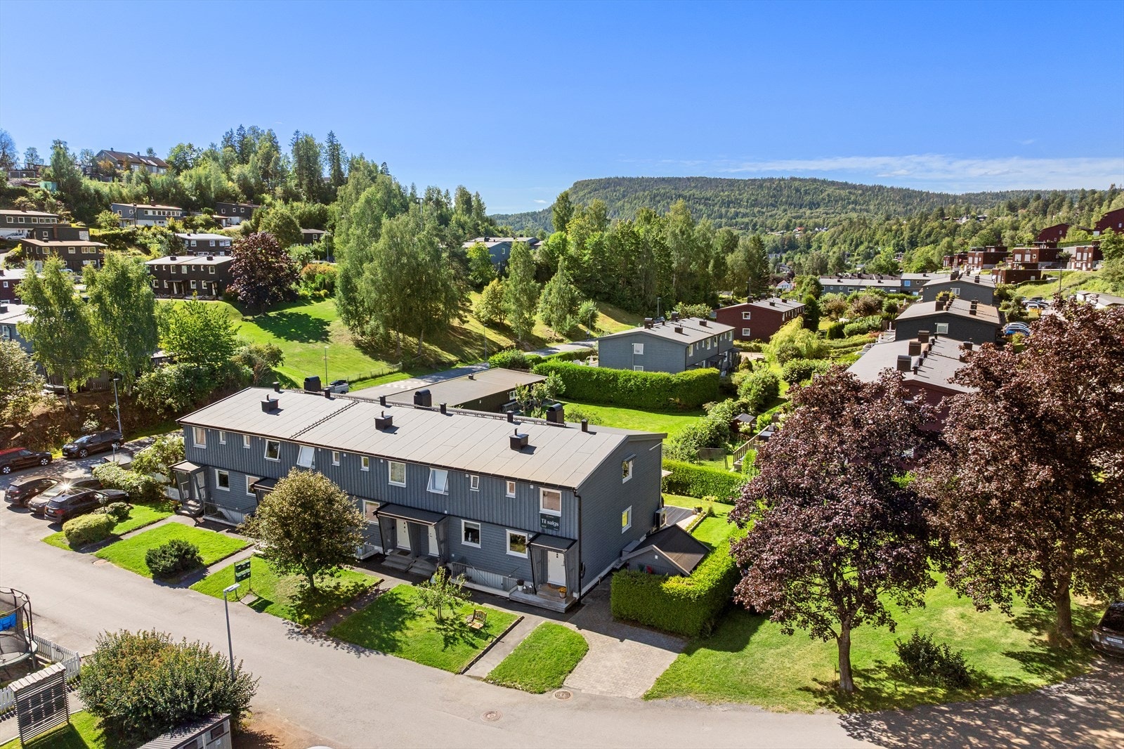 Sameiet består av 120 rekkehus. Området er kjent for et særdeles godt bomiljø med flere felles aktiviteter i løpet av året. Galleribilde