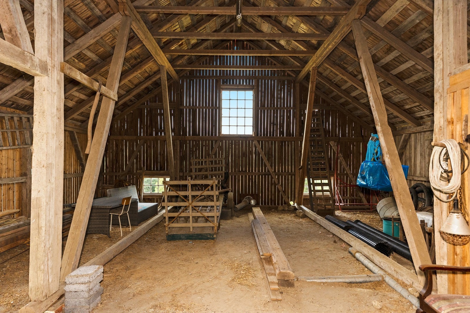 Fra låven Galleribilde