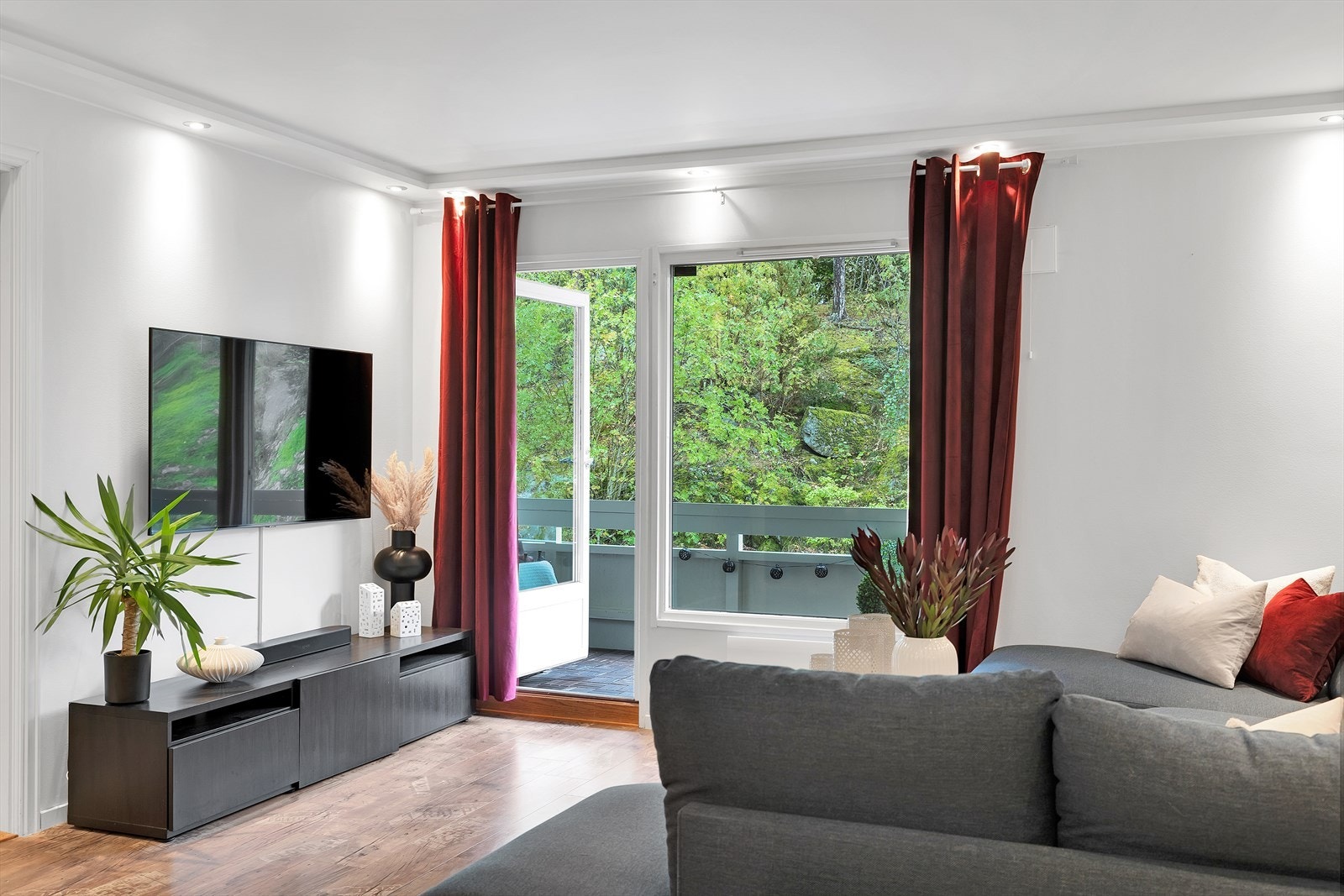 Den østvendte plasseringen gir gode lysforhold på formiddagen. Galleribilde