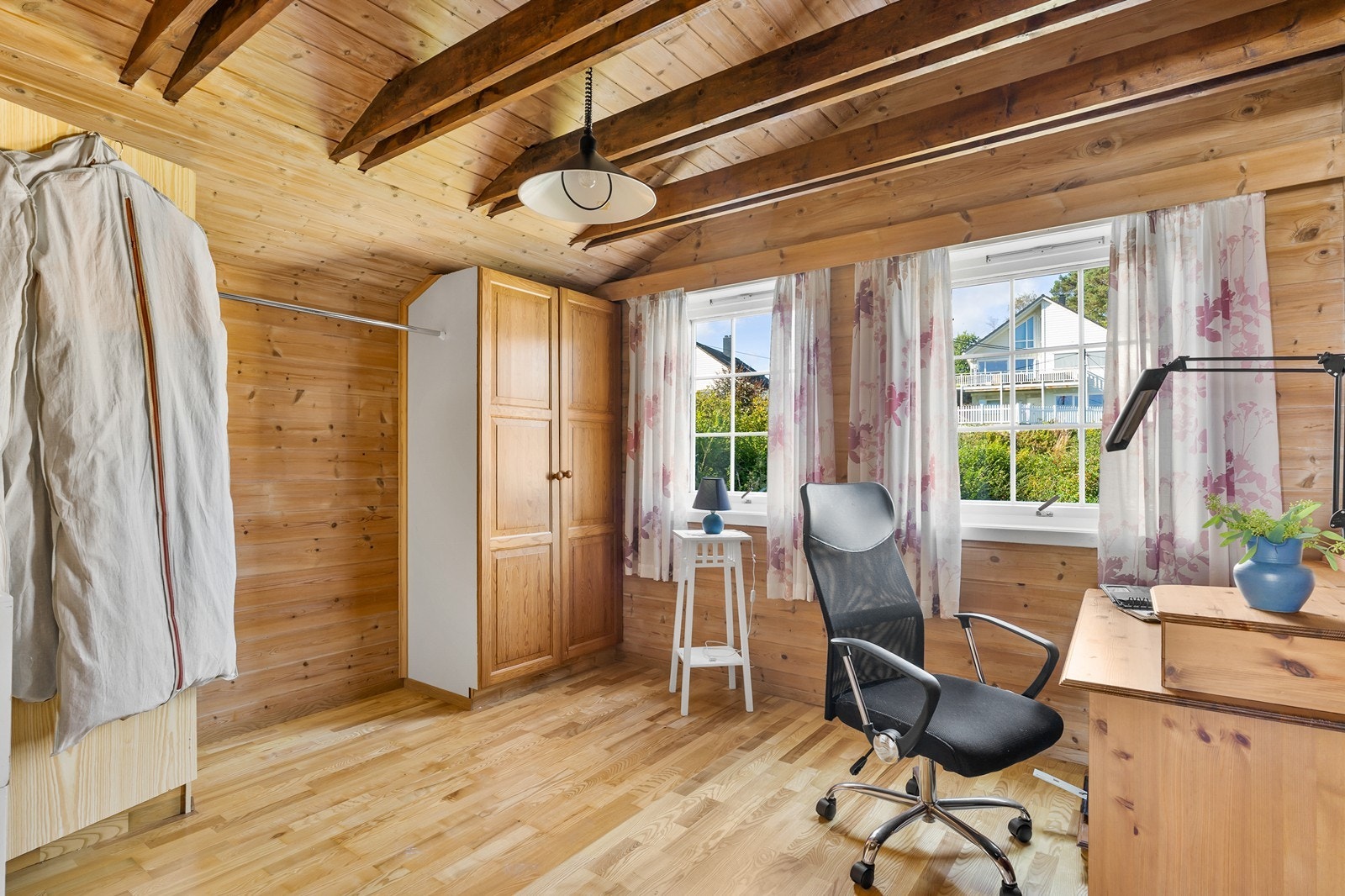 Soverom to, som benyttes i dag som kontor. Galleribilde