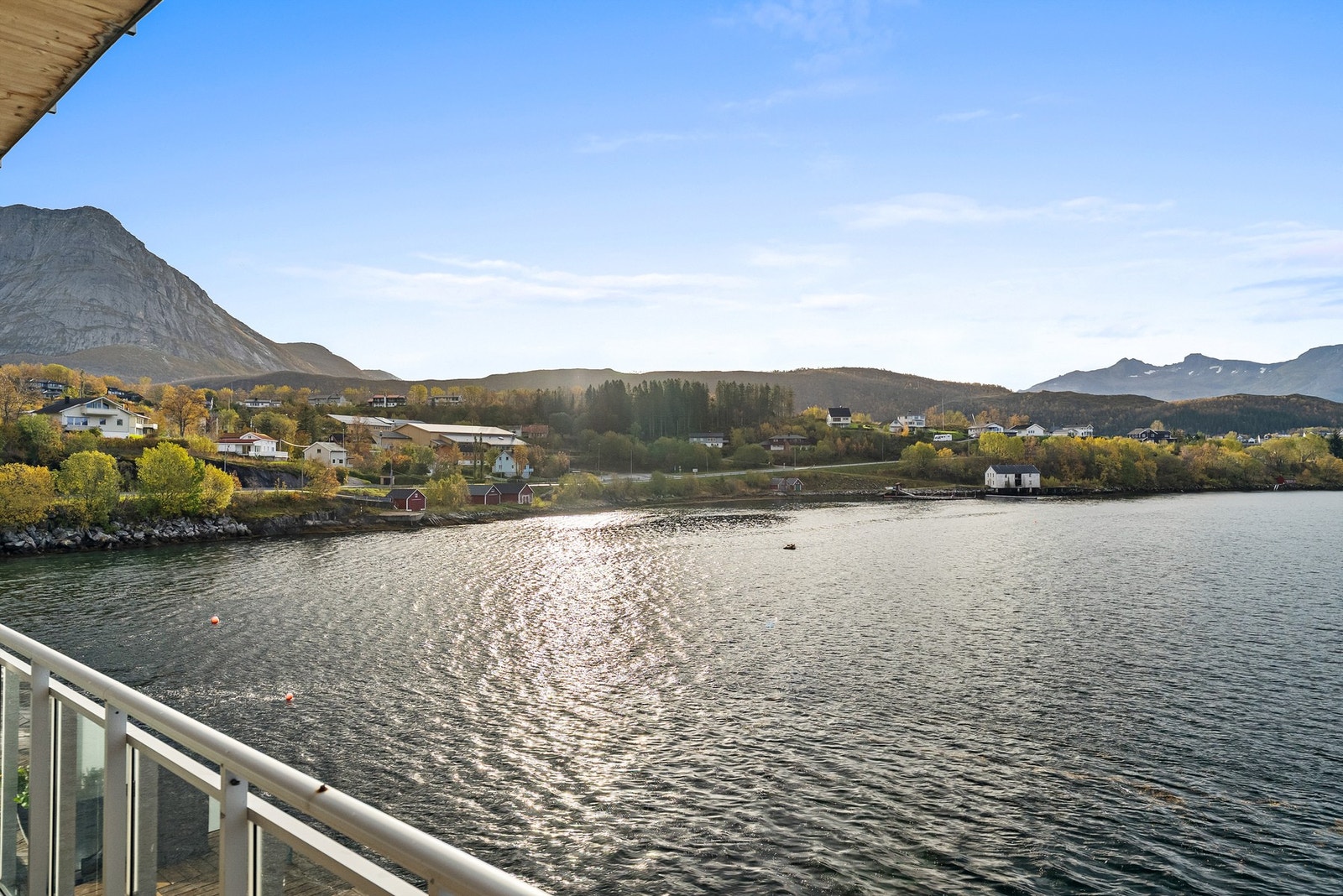 Utsikt fra balkong. Galleribilde