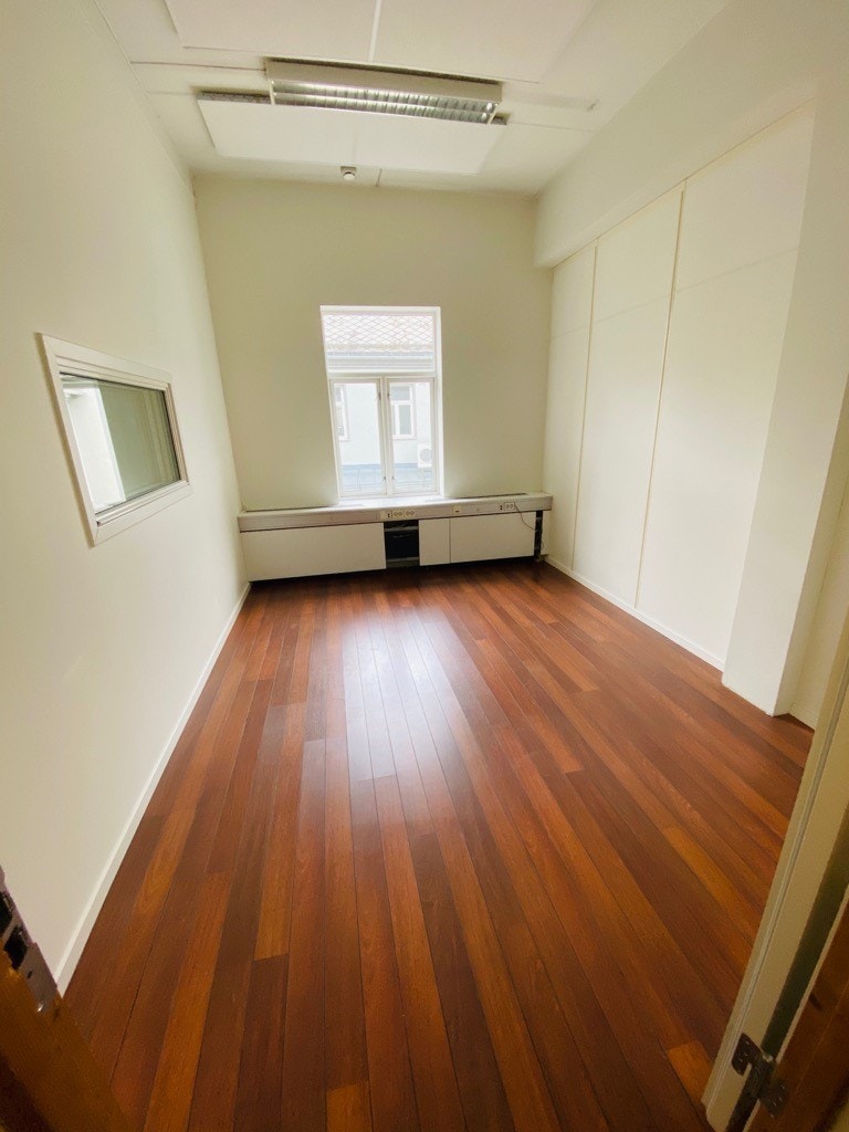 Kontor 2 Galleribilde