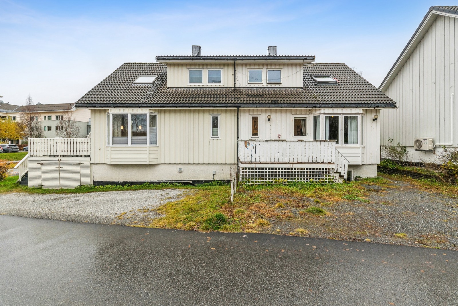 I nærheten er det flotte turløyper, samt lysløyper for langrenn på vinteren. Bodømarka med fine naturområder ligger i umiddelbar nærhet. Galleribilde