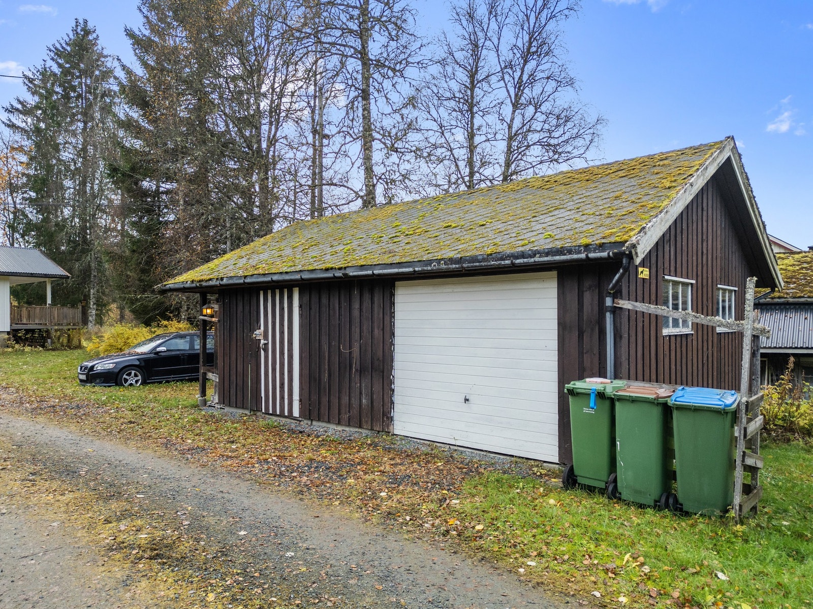 Garasje. Galleribilde