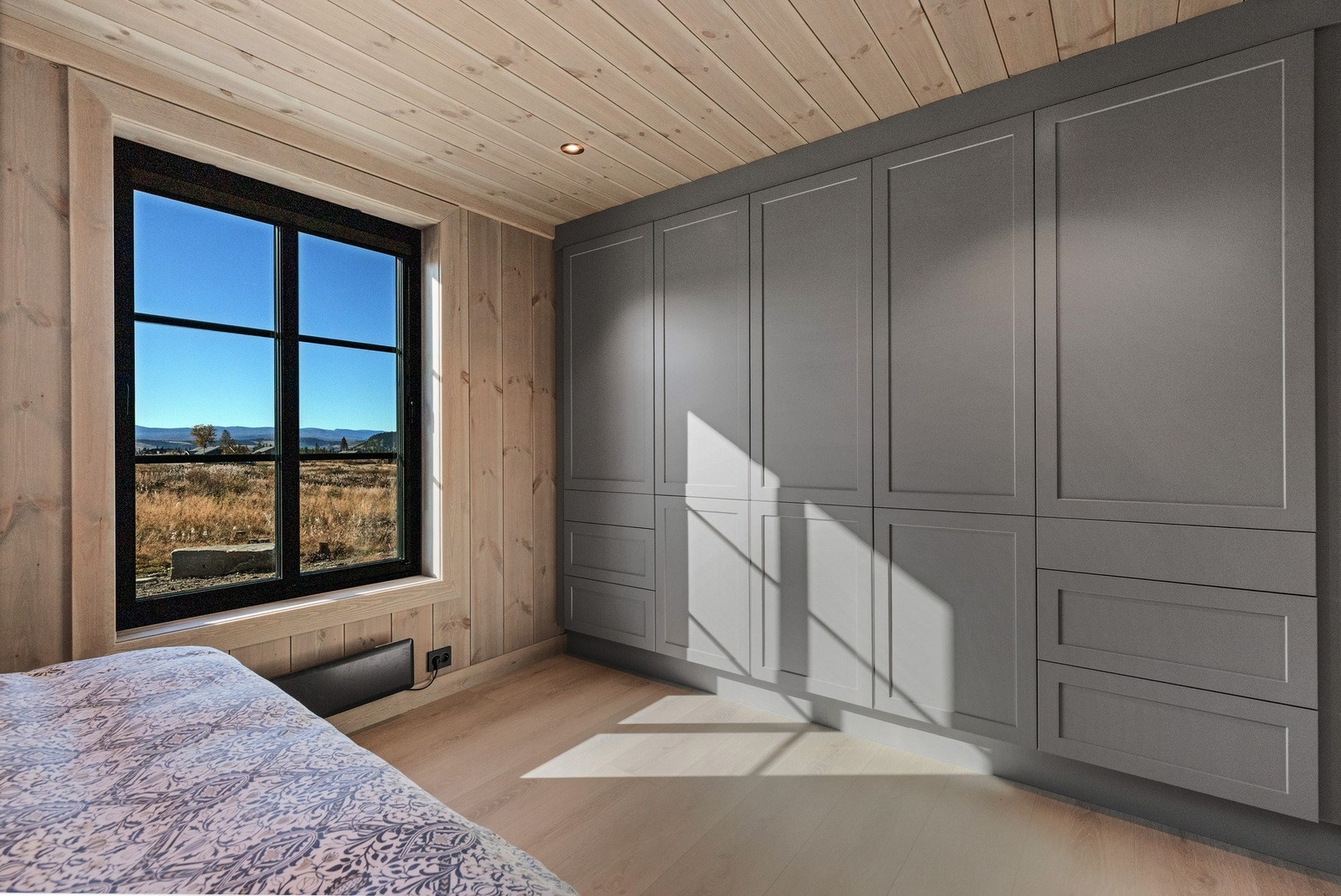 Meget godt med garderobeskap Galleribilde