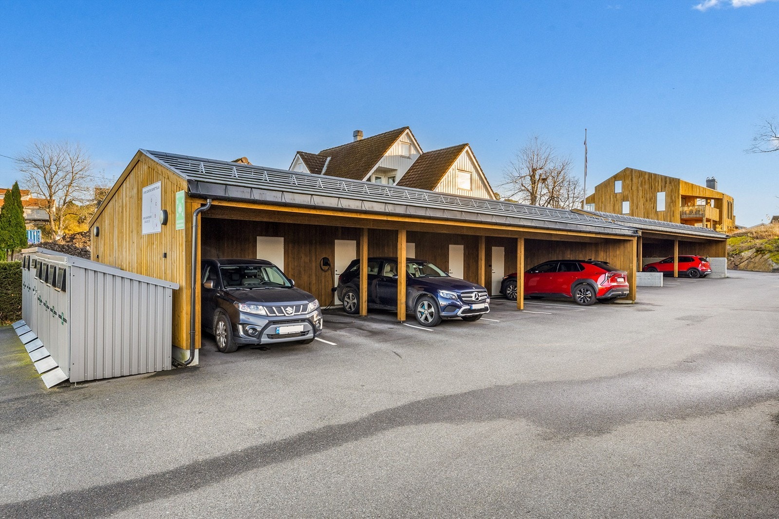 Carport med bod Galleribilde
