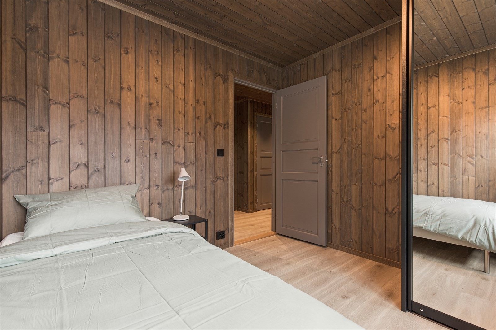 Soverom nr. 2 Galleribilde