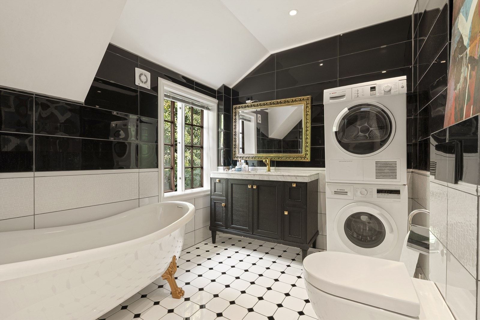 Badet har også opplegg for vaskemaskin. Galleribilde