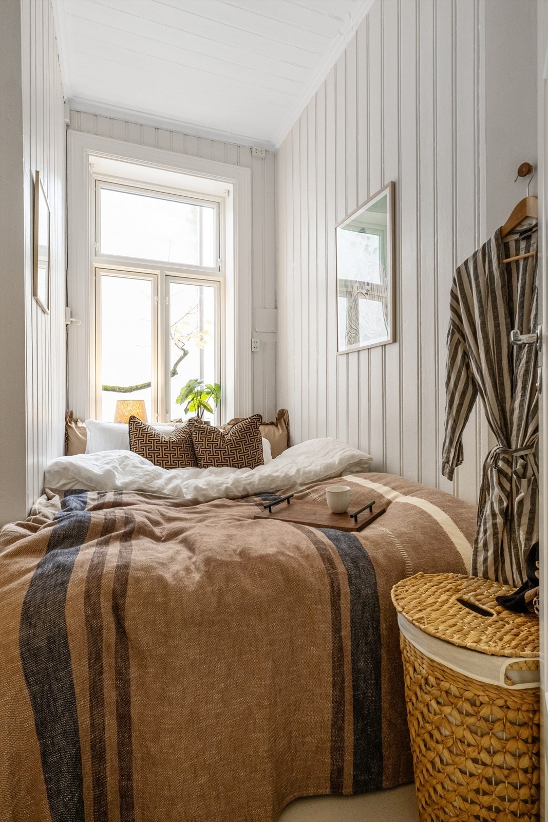 Soverommet vender mot stille, indre gårdsrom. Galleribilde
