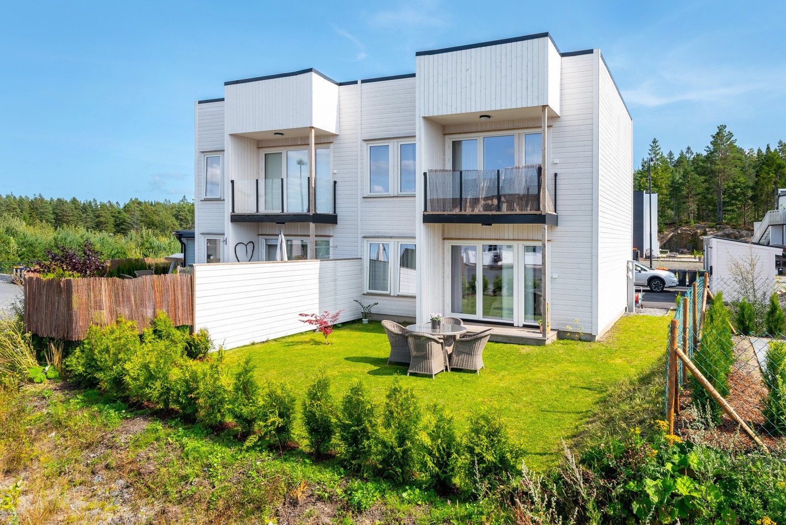 Velkommen til Rugdeveien 36 A på Blakstadheia i Froland kommune Galleribilde