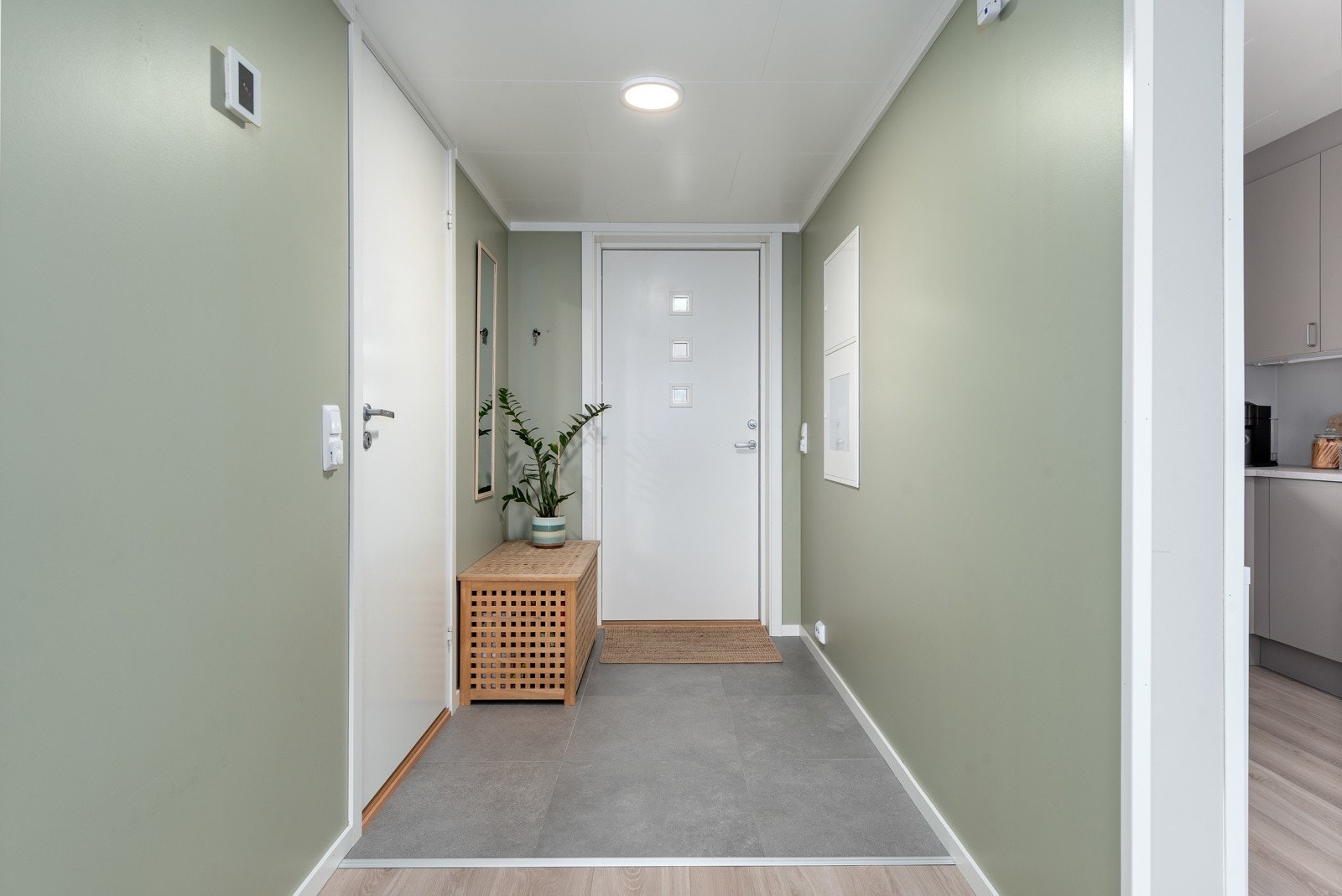 Velkommen inn - Flislagt vindfang med varmekabler Galleribilde