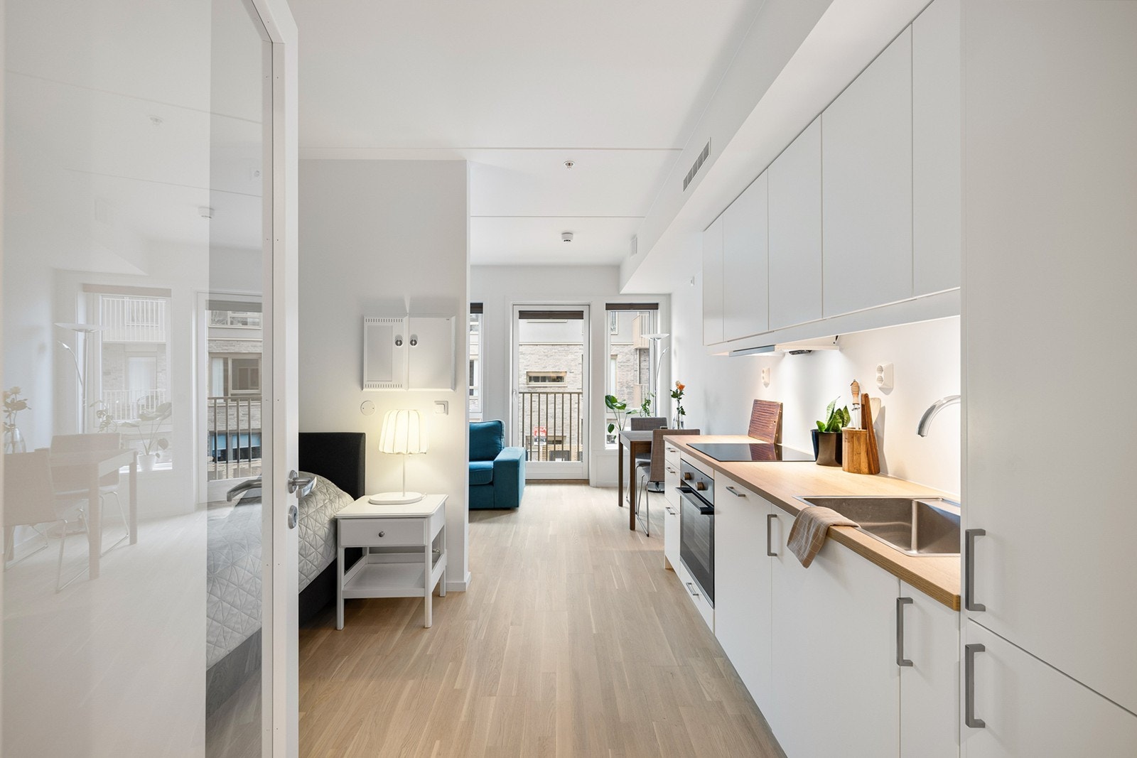 Her får du en moderne leilighet med praktiske løsninger og en lun stemning. Galleribilde