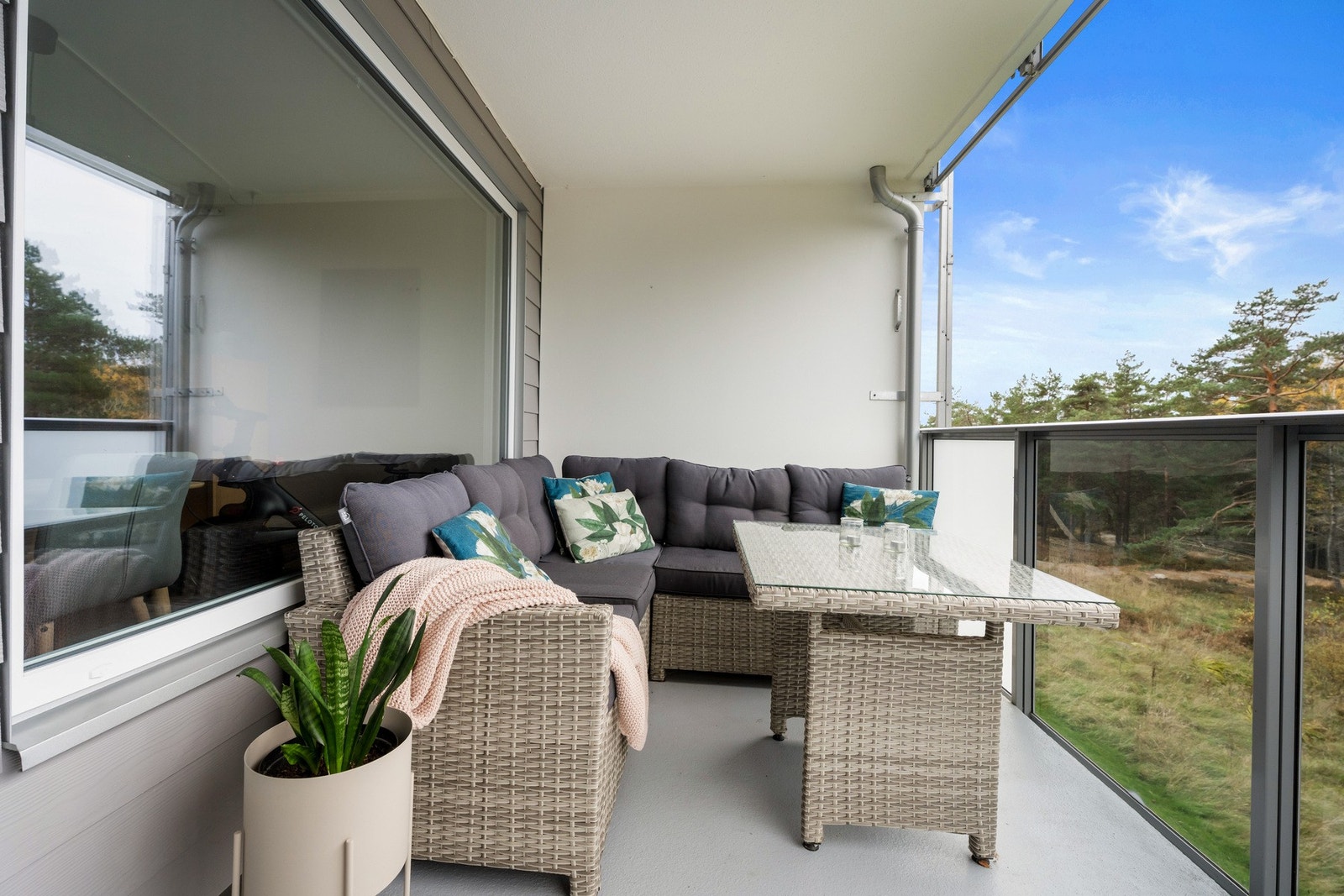 Her er det god plass til en trivelig utegruppe Galleribilde