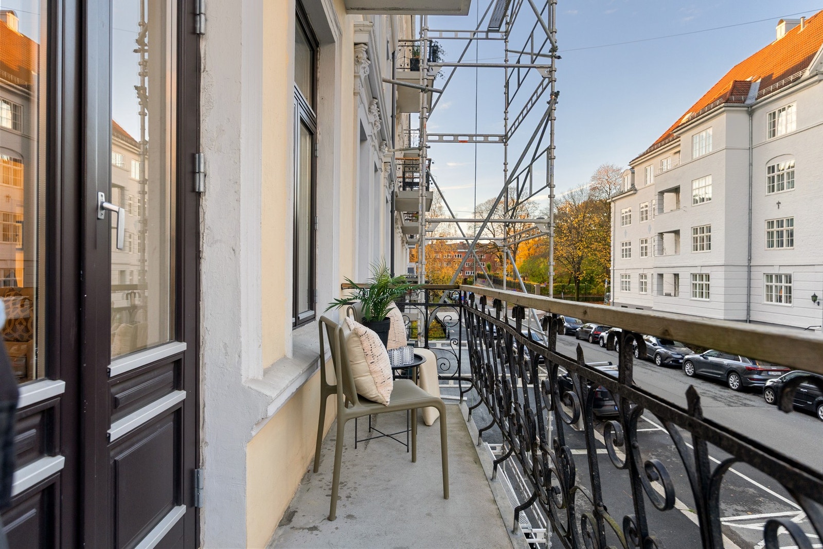 God plass til utemøblement. Galleribilde