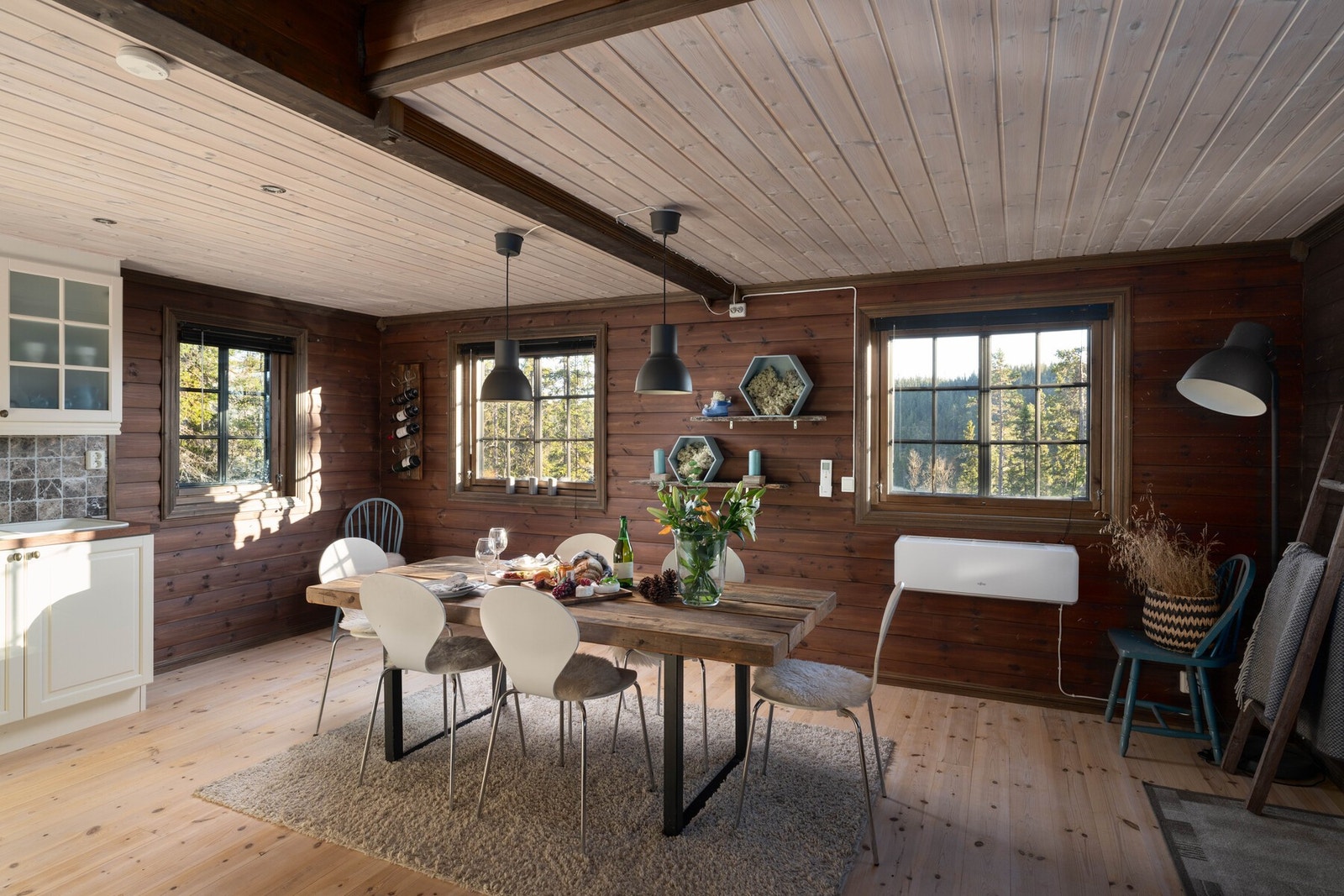 Her er det god plass til stor spisestue. Galleribilde