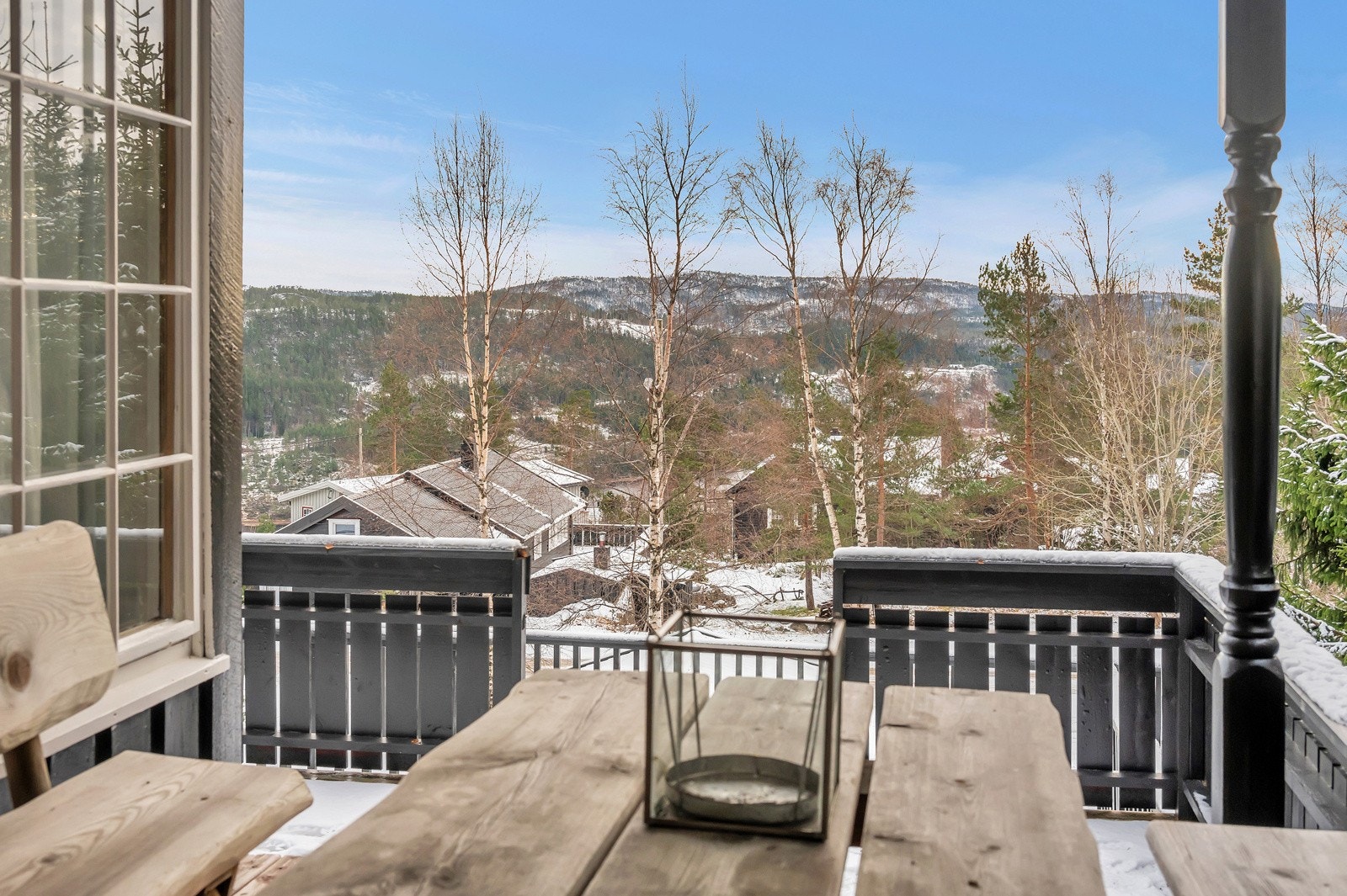 Velkommen til Bakkevegen 39 - nydelig utsiktstomt nær bakke- og løypeterreng Galleribilde