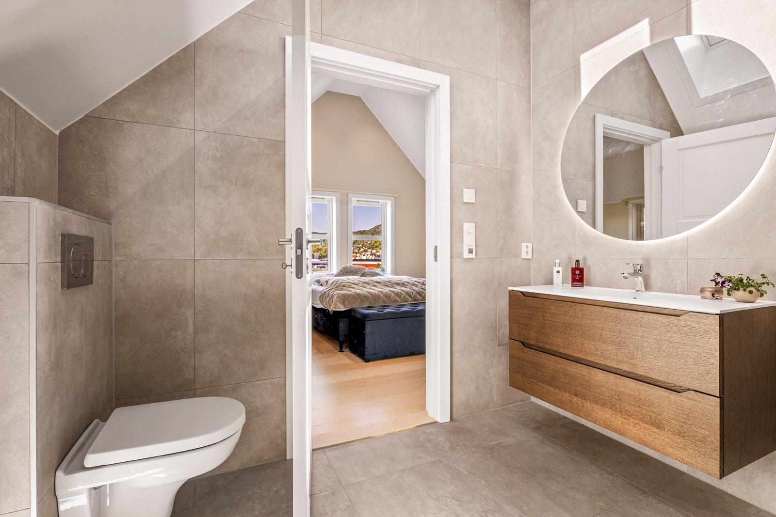 - Inngang fra soverom - Galleribilde