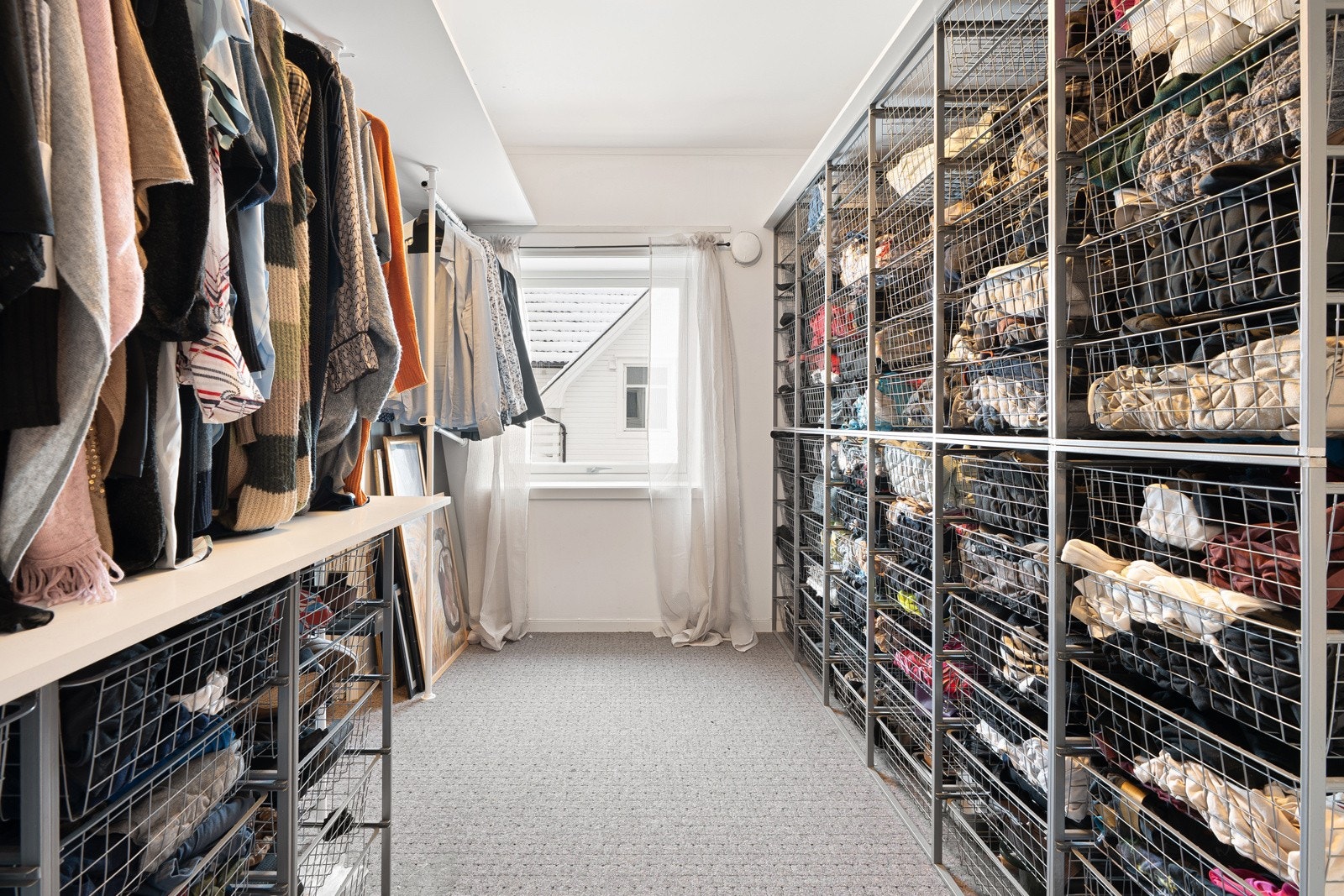 Soverommene har flere bruksmuligheter - som feks garderoberom.