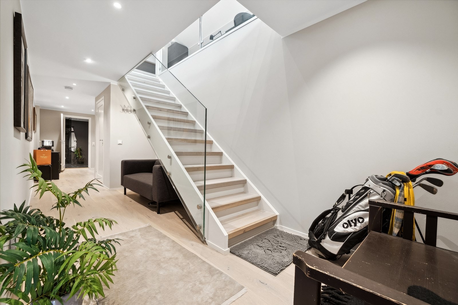 Velkommen inn til entre/trapperom Galleribilde