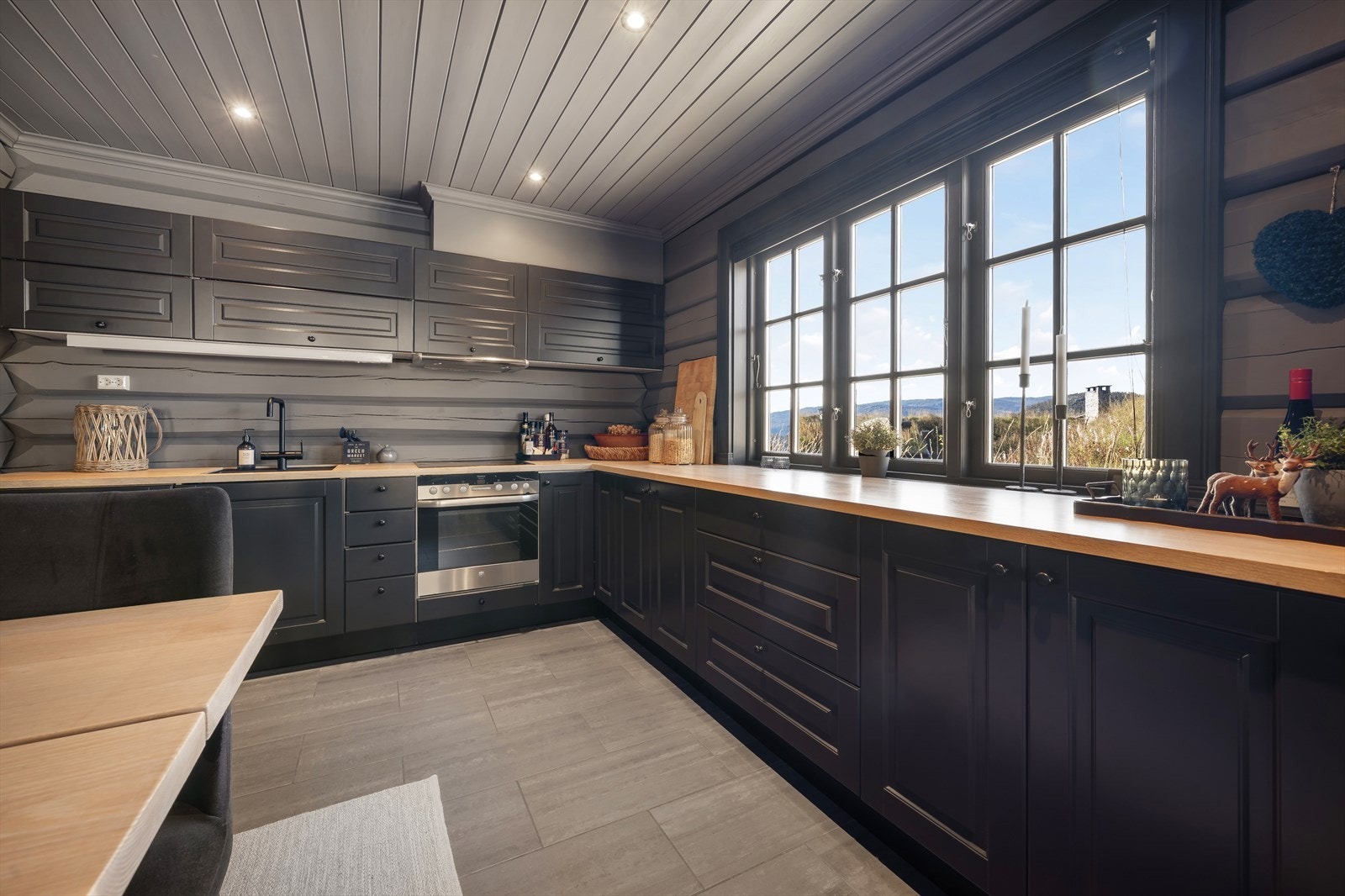 305240_DSC00137.jpg Galleribilde