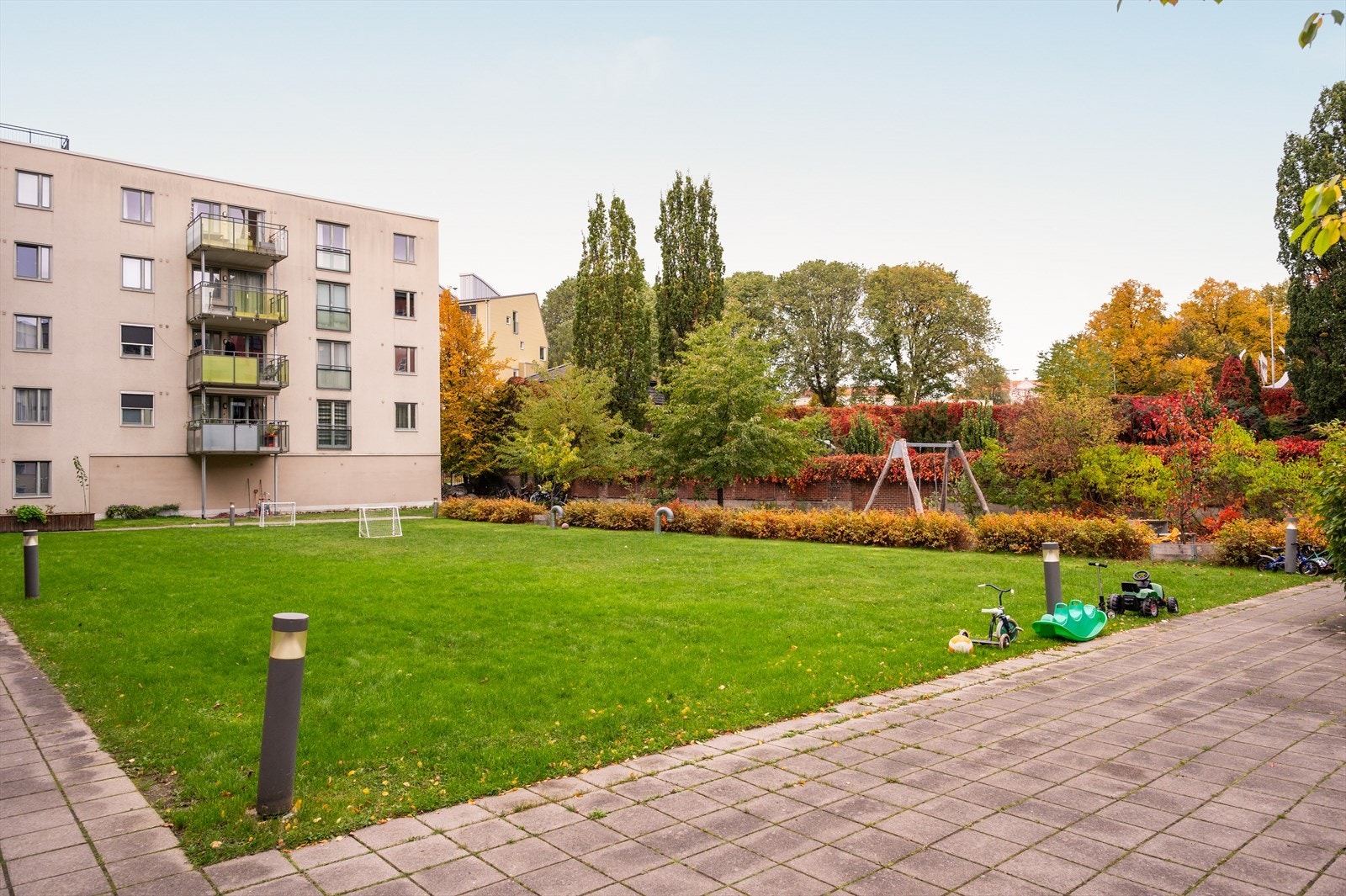 Felles gårdsrom. Galleribilde