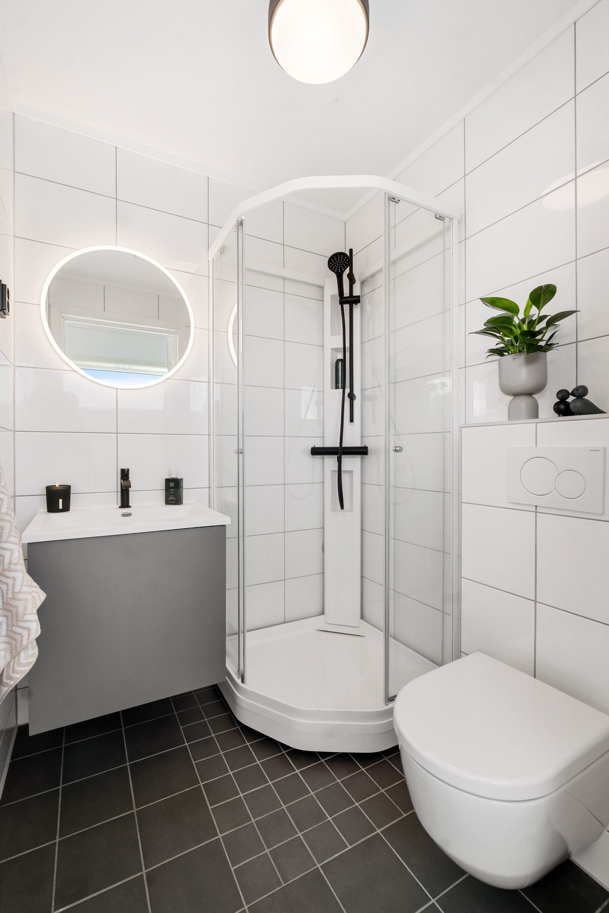 Praktisk plassert like ved hovedsoverommet Galleribilde