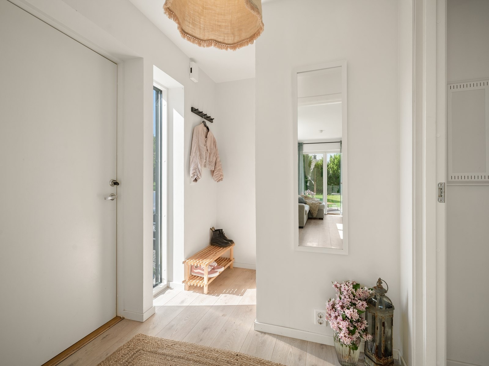 Entre. Velkommen inn! Galleribilde