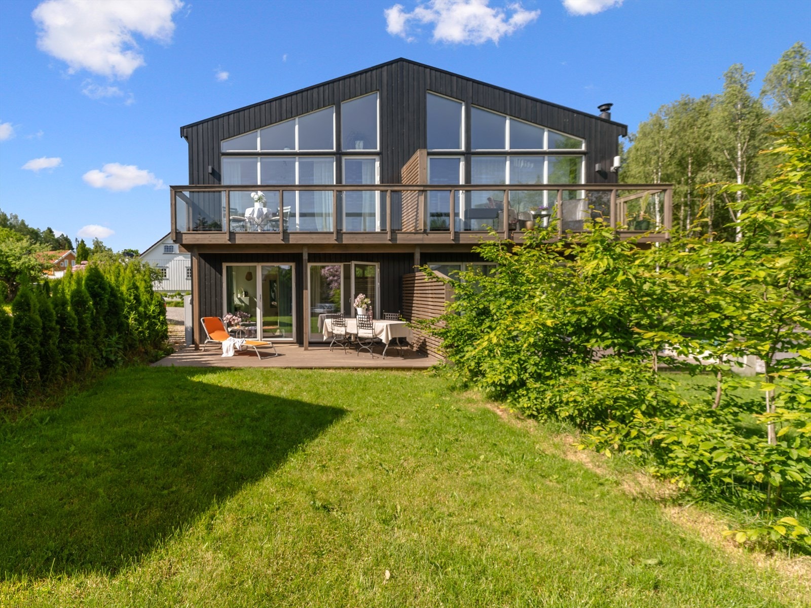 Eiendomsmegler1 Vestby/Son v/ Elise Habberstad har den glede av å presentere Krusebyveien 39A. Galleribilde