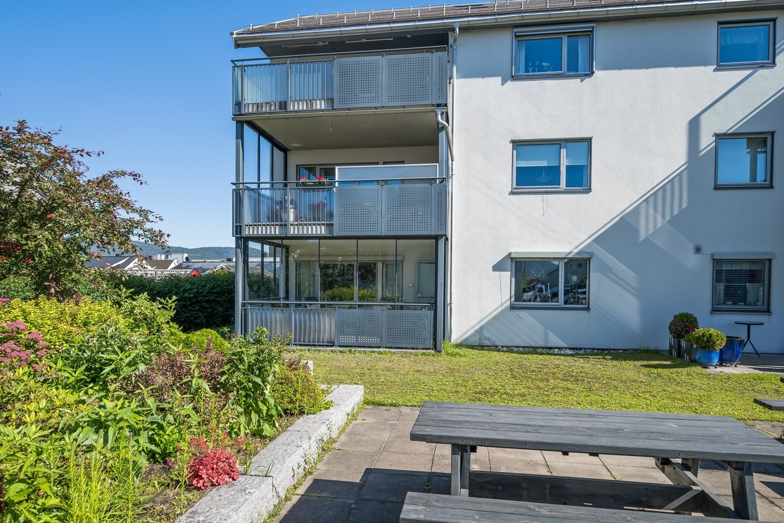 Her får du et urbant og lettstelt liv midt i sentrum, kombinert med kort vei til natur, sjø og flotte turmuligheter. Galleribilde