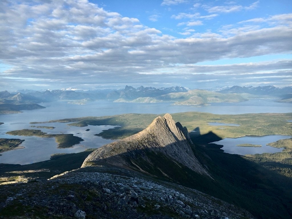 Utsikt mot Bjørnkjeften med Tysfjorden i bakgrunnen. Galleribilde