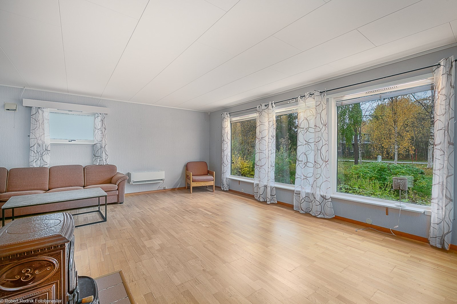 Stuen byr på mange muligheter for møblering etter eget ønske. Galleribilde