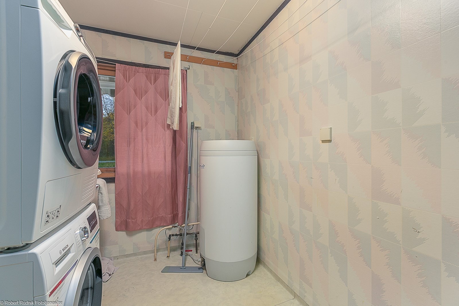Vaskerom. Galleribilde