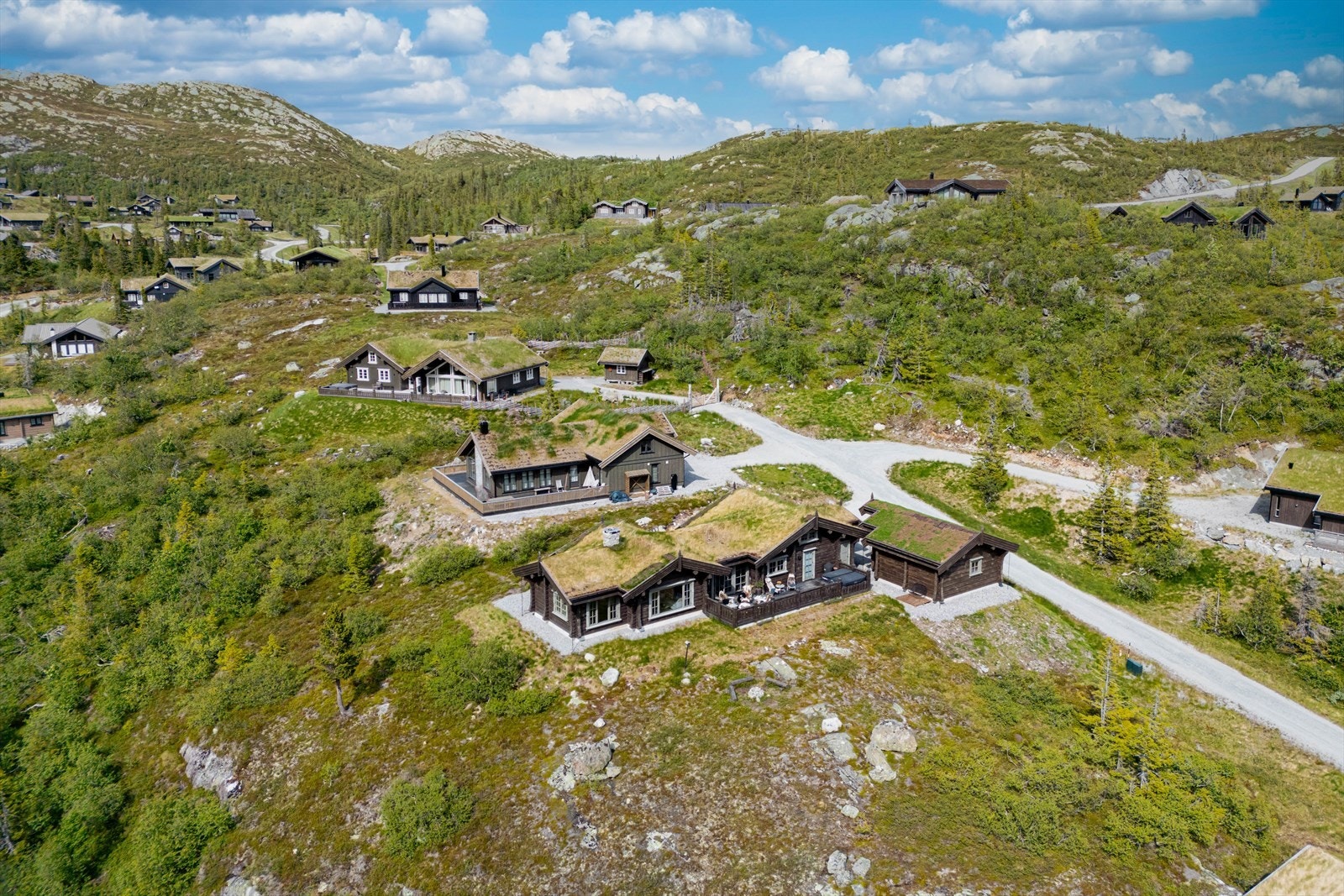 Hytta har meget god beliggenhet i hyttefeltet Galleribilde