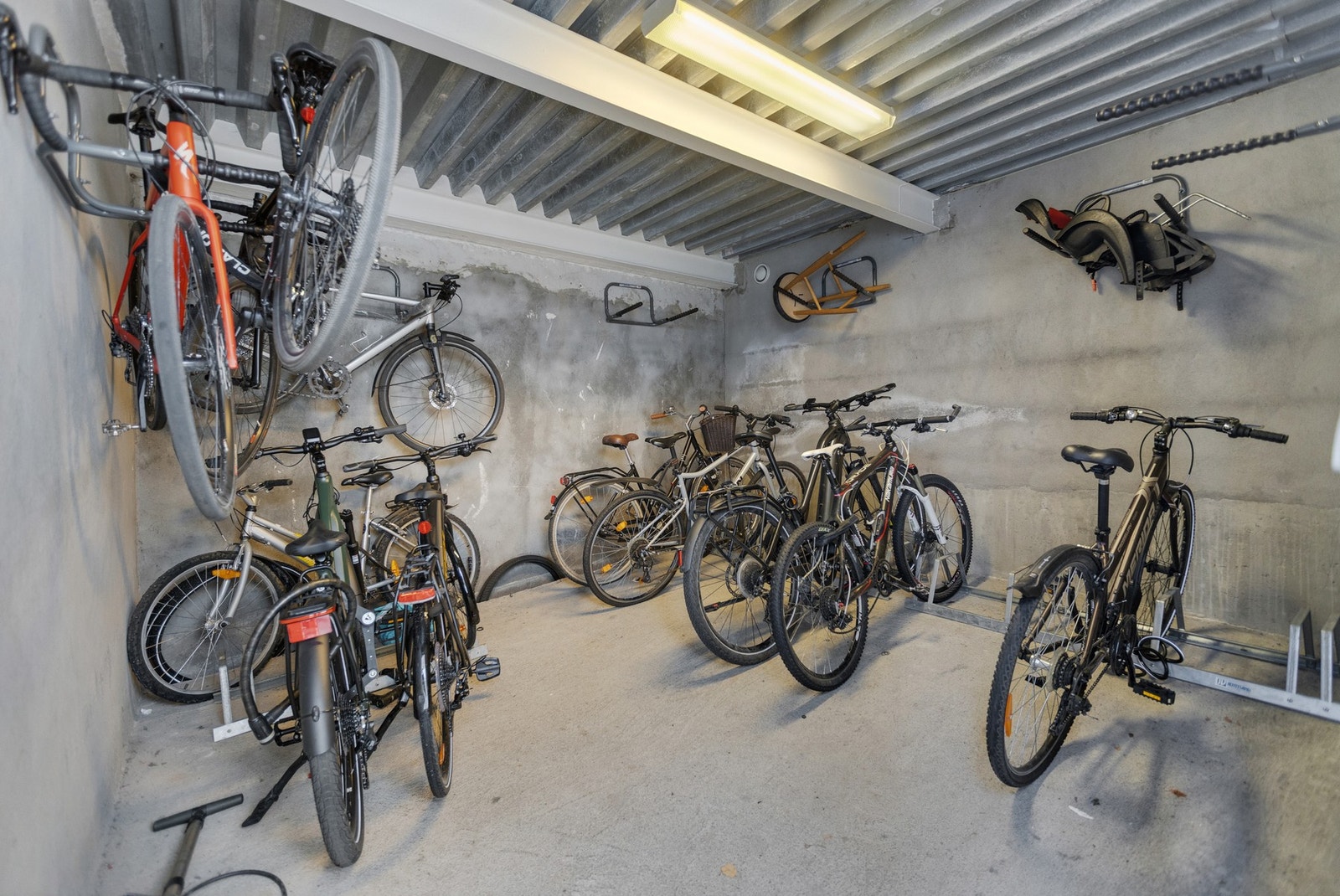 Felles sykkelbod. Galleribilde