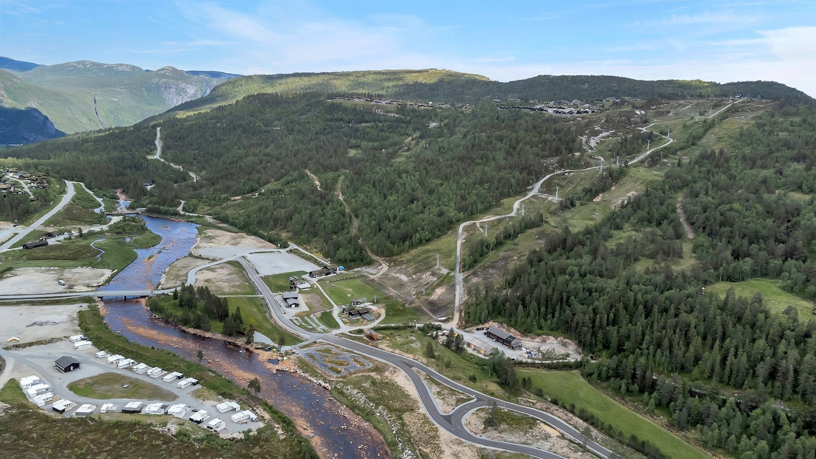 Kun 3 minutters kjøretur til Brokke alpinssenter Galleribilde