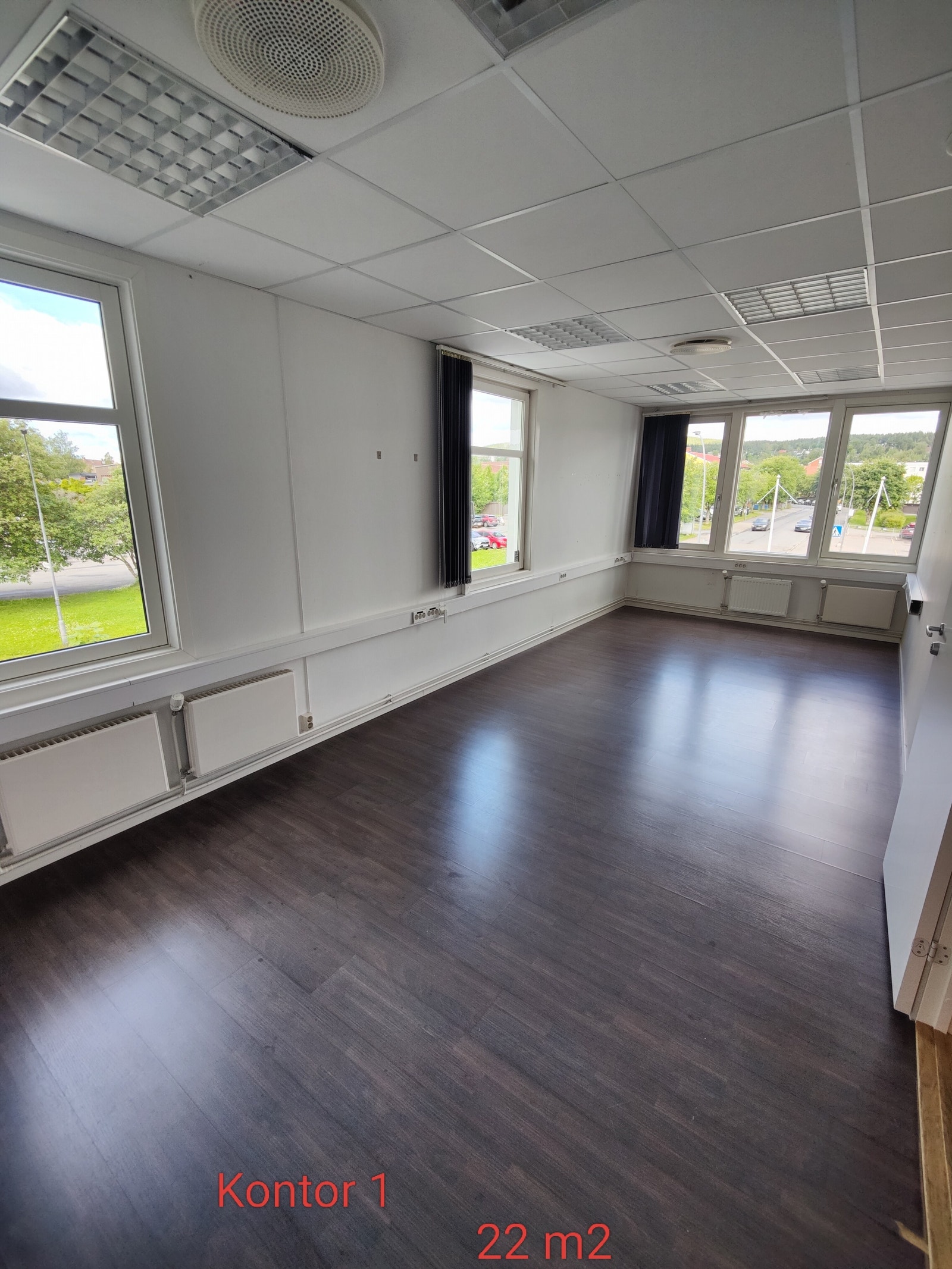 Hjørnekontor 1 - 22 m2 Galleribilde