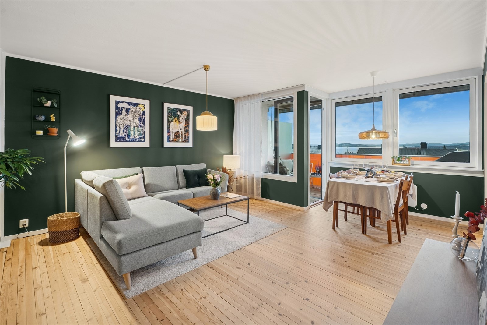 En moderne 3-roms toppleilighet med attraktiv beliggenhet på Kallerud. Galleribilde